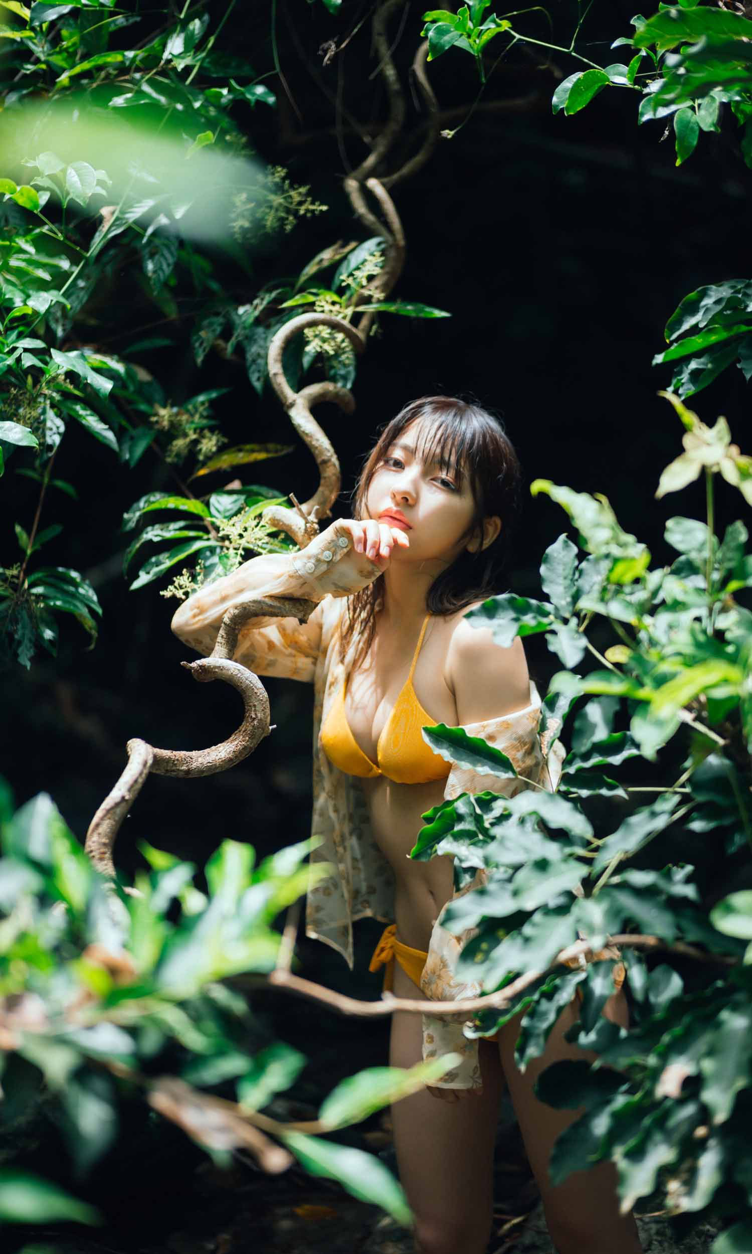 Toumi 十味, 週プレ Photo Book 「熱視線」 Set.02