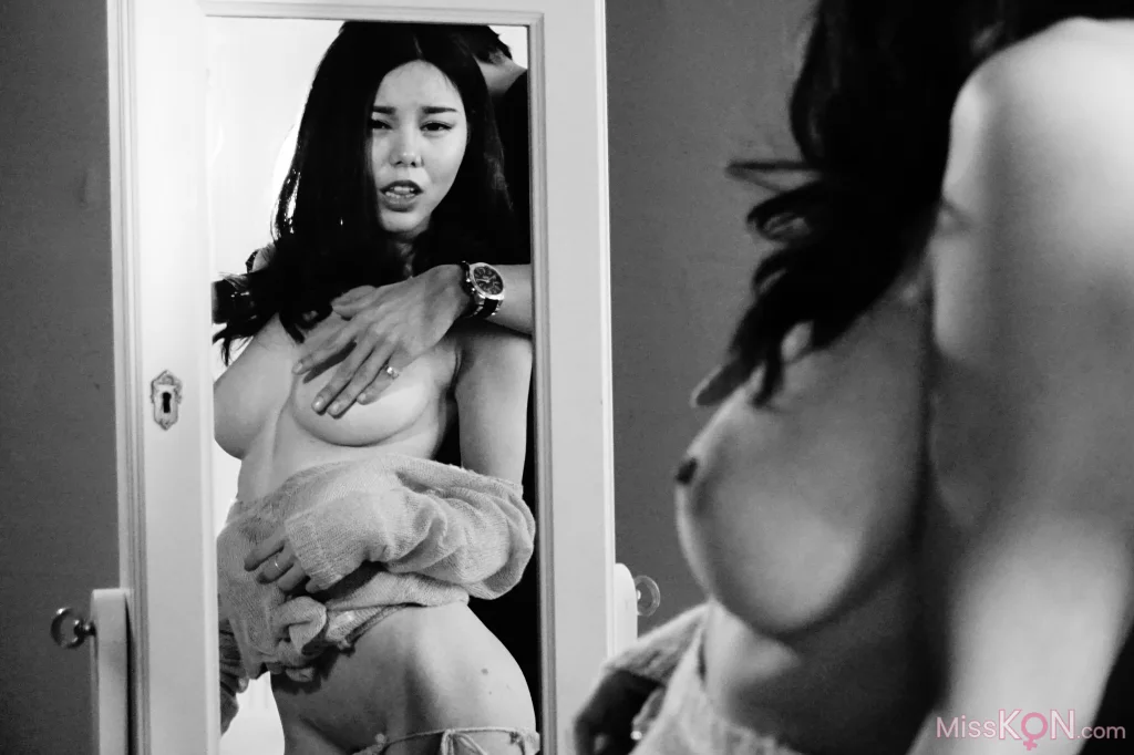 [XR Uncensored] Chen Jiaxi (沈佳熹)_ R18 秀人网模特 居家私拍