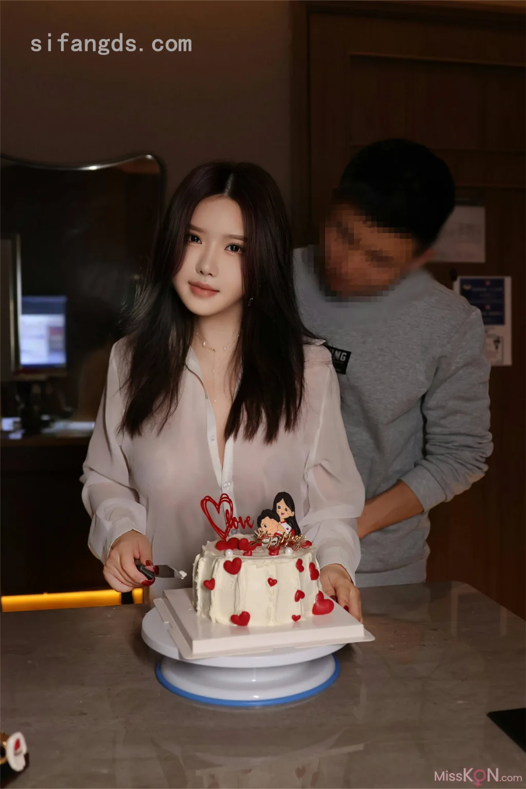[XR Uncensored] 小薯条nienie_ R18 秀人网模特 结婚纪念日