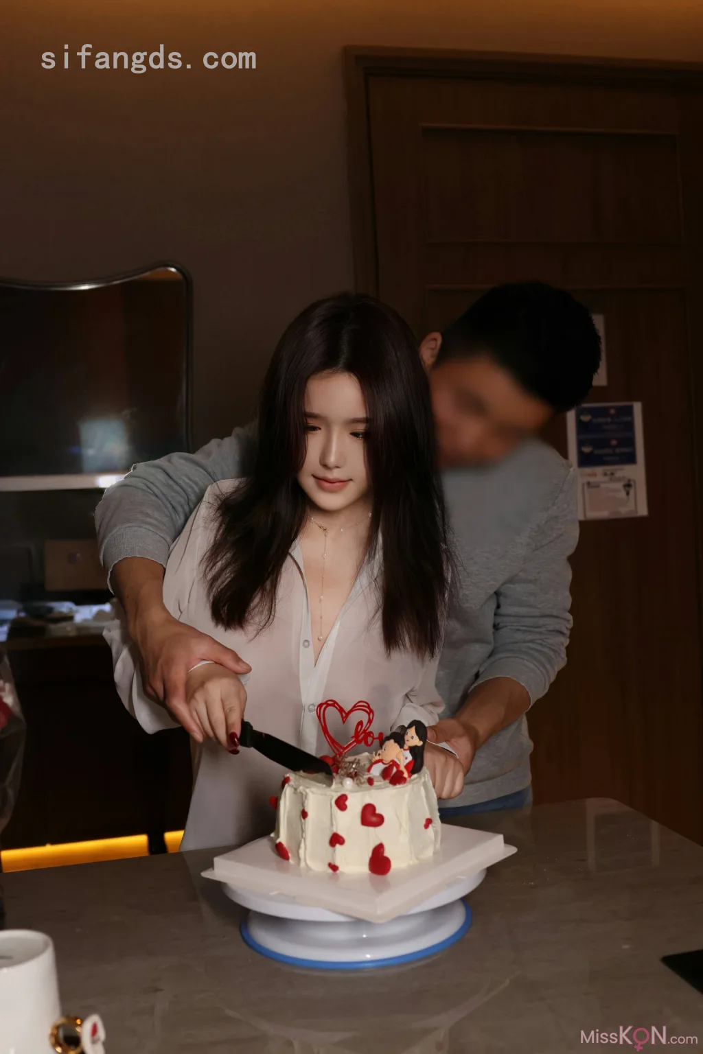 [XR Uncensored] 小薯条nienie_ R18 秀人网模特 结婚纪念日