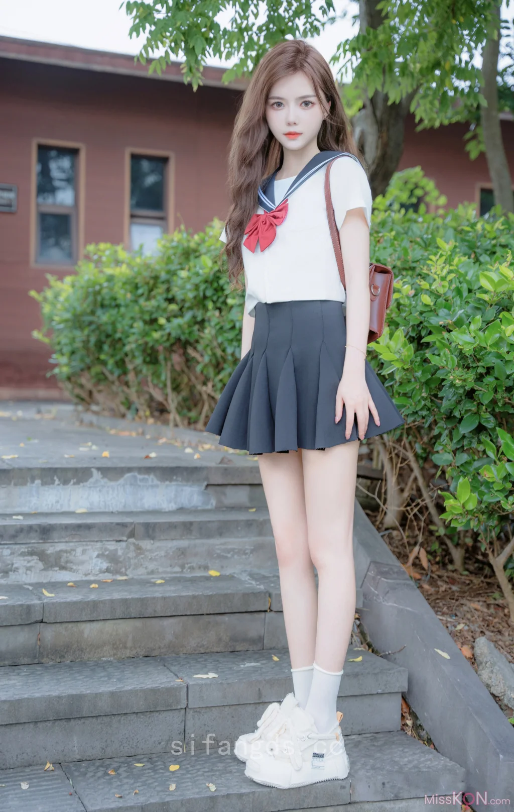 [XR Uncensored] 拍黄瓜_ R18 秀人网模特 纯真与活力的完美结合