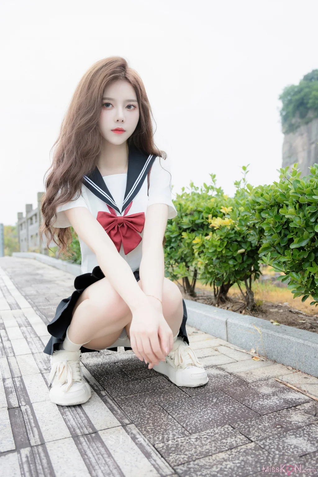 [XR Uncensored] 拍黄瓜_ R18 秀人网模特 纯真与活力的完美结合