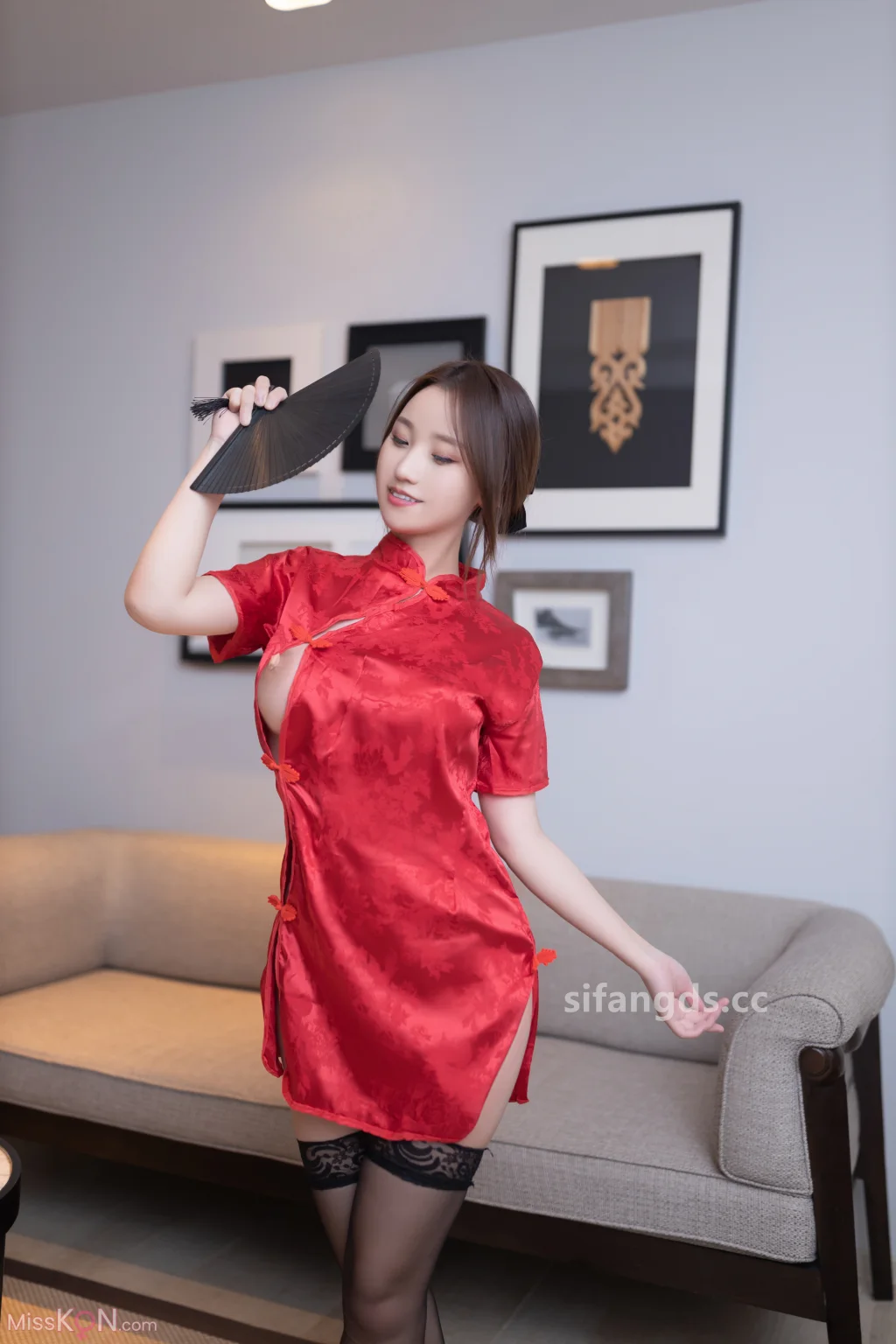 [XR Uncensored] 杏子Yada_ R18 秀人网模特 红色旗袍