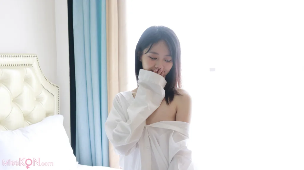 [XR Uncensored] 谢小蒽_ R18 秀人网模特 窗边的私语