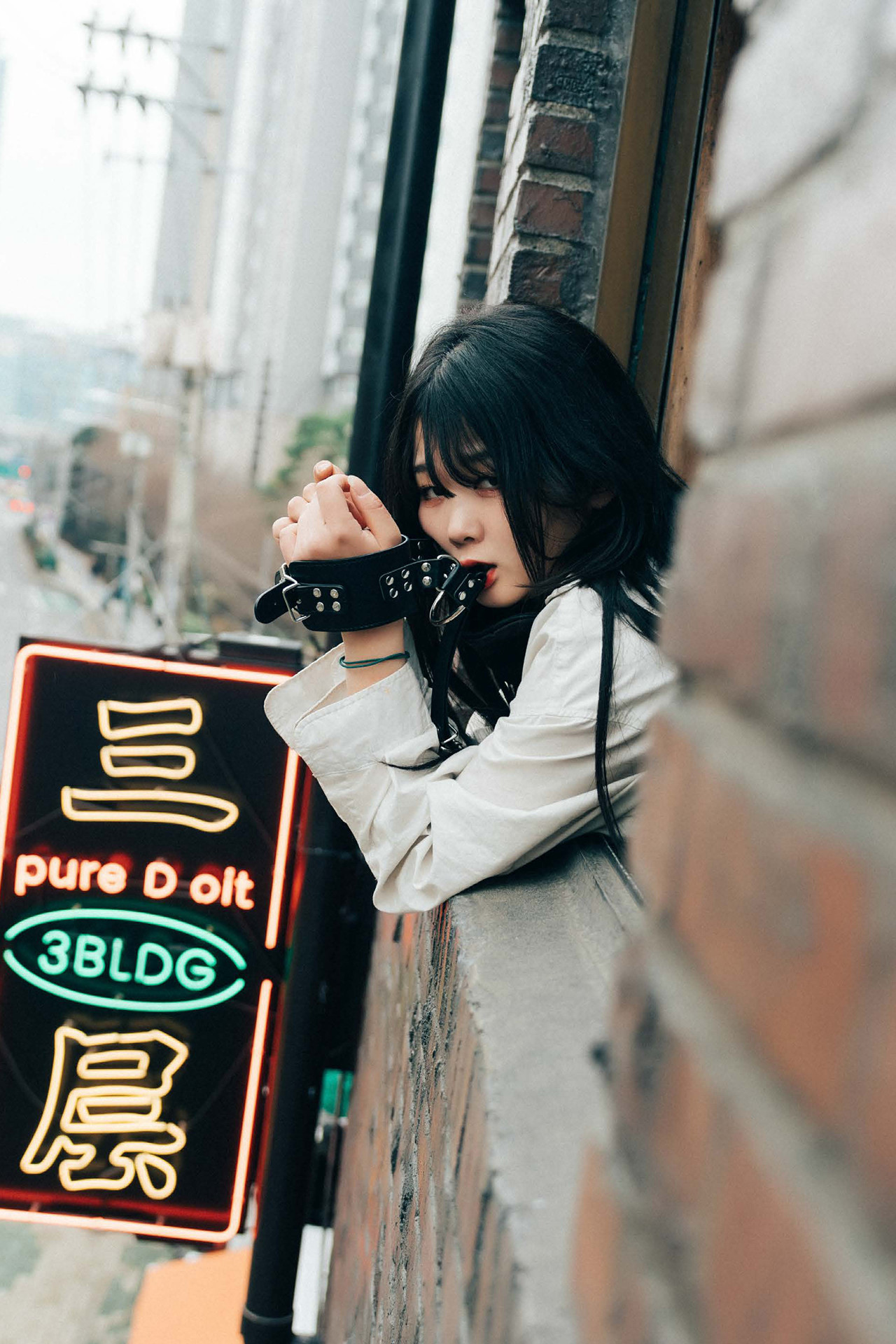 ZIA.Kwon 권지아, Loozy ‘Tight and Closer’ Set.01