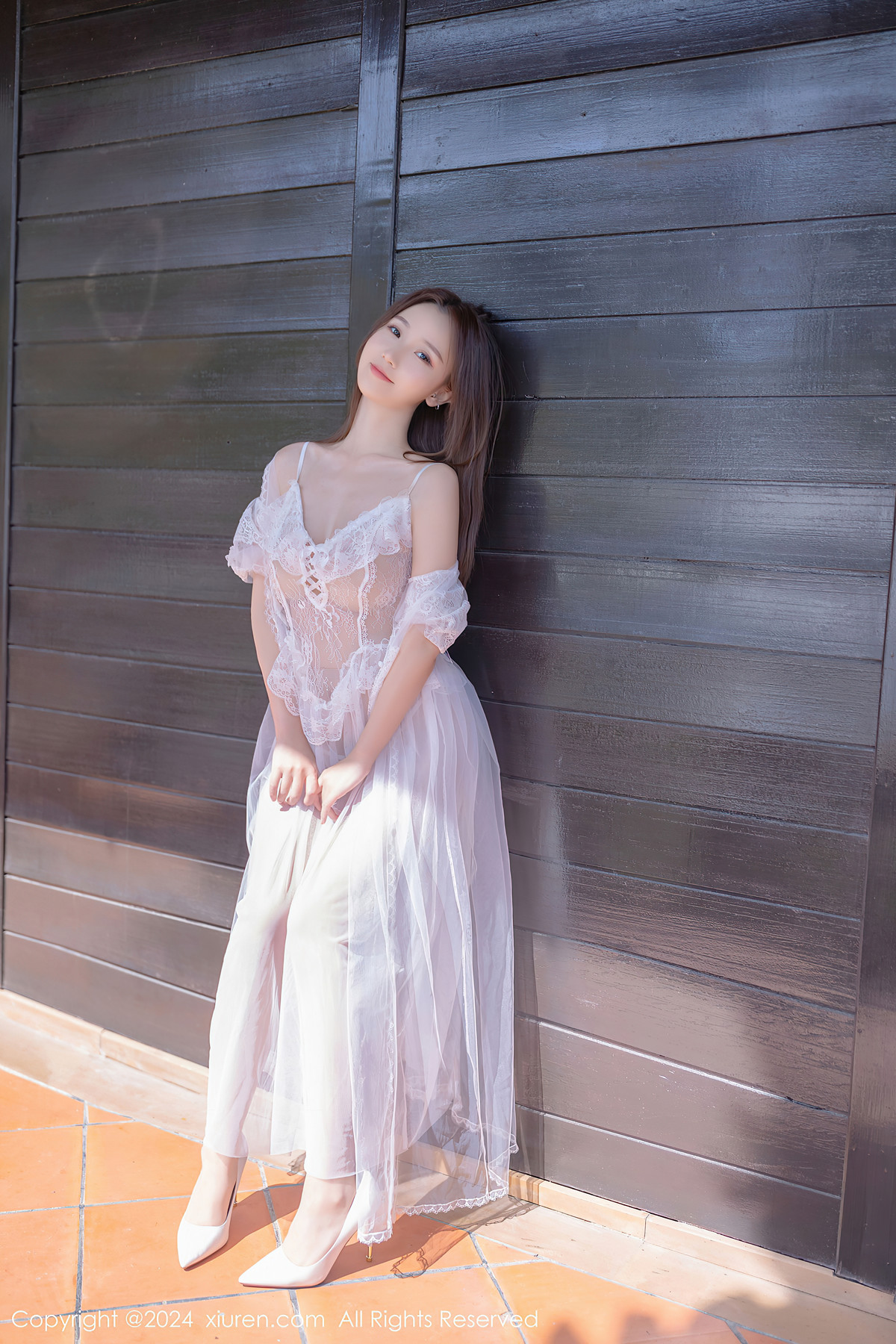XiuRen秀人网 No.8302 杏子Yada