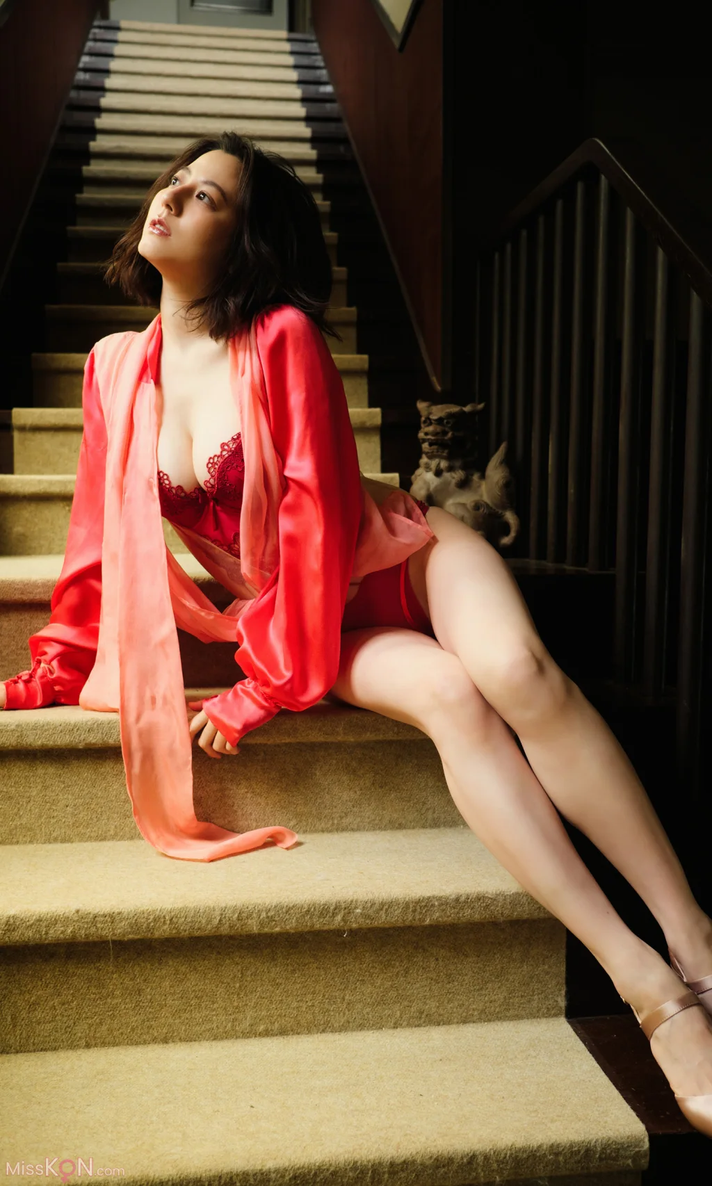 Yumi Sugimoto (杉本有美)_ 美魔女