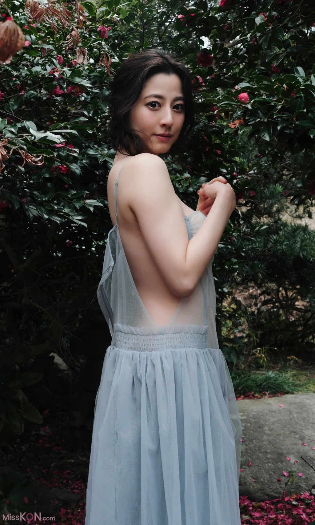 Yumi Sugimoto (杉本有美)_ 美魔女