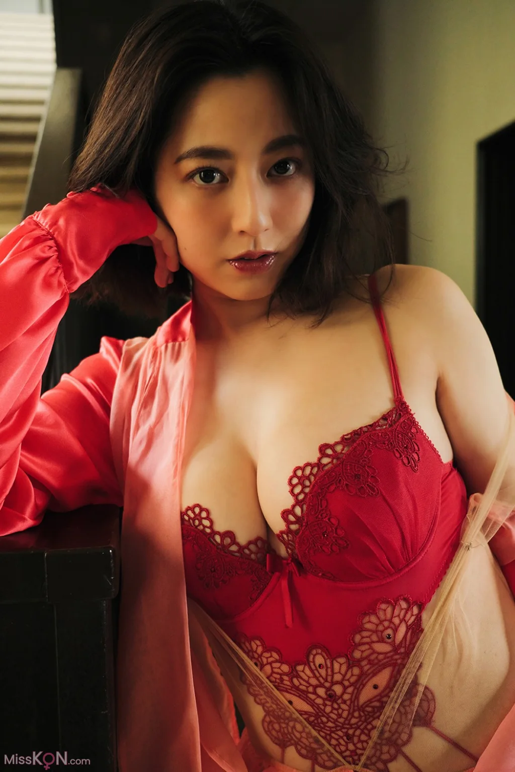 Yumi Sugimoto (杉本有美)_ 美魔女