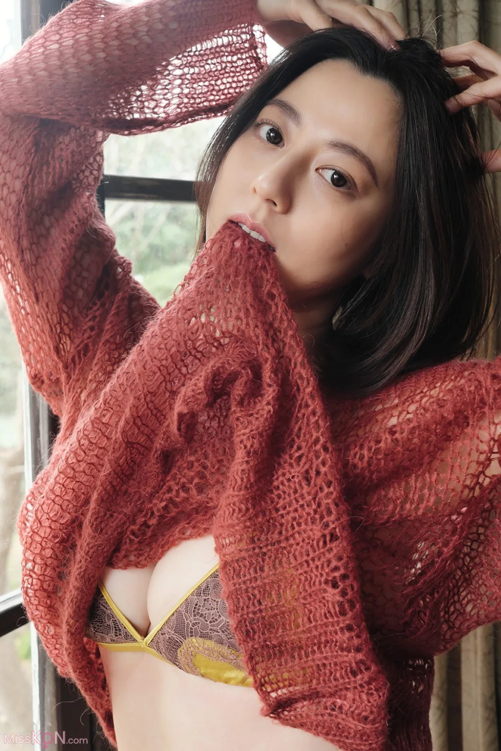 Yumi Sugimoto (杉本有美)_ 美魔女