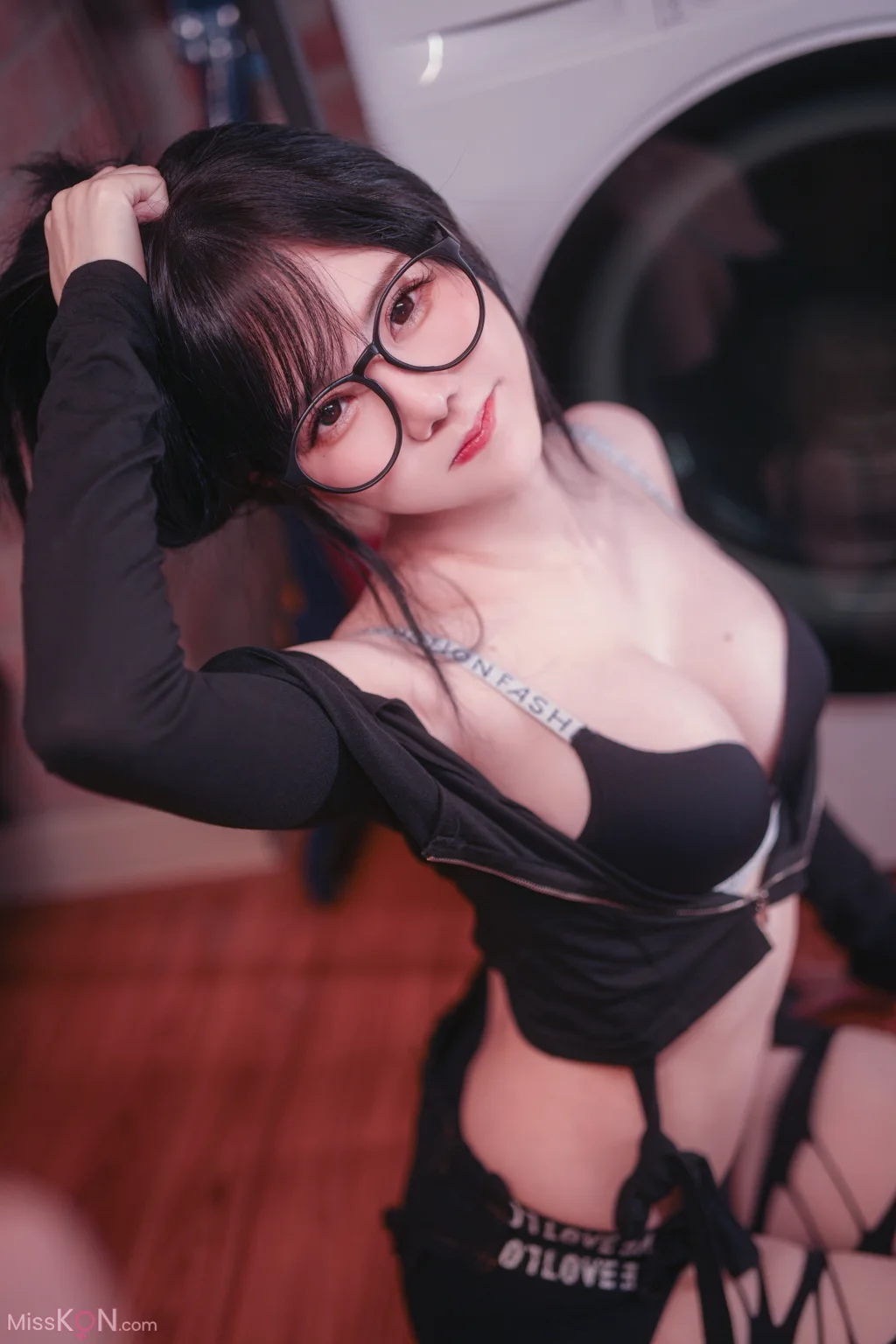 Coser@Sally多啦雪 (Sally Dorasnow)_ RAINY LAUNDRY DAY