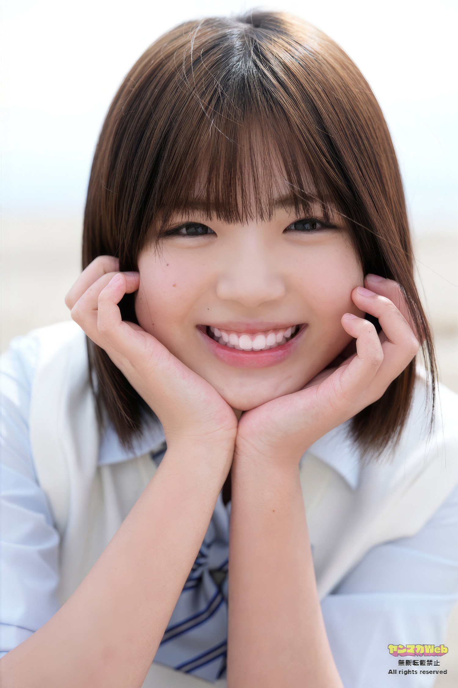 Aoi Kuze 久瀬あおい, Young Magazine 2025 No.22・23 (ヤングマガジン 2025年22・23号)