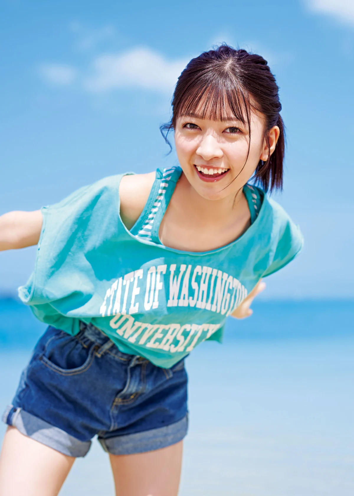 Nozomi Suzuhara 鈴原希実, Young Jump 2025 No.23 (ヤングジャンプ 2025年23号)