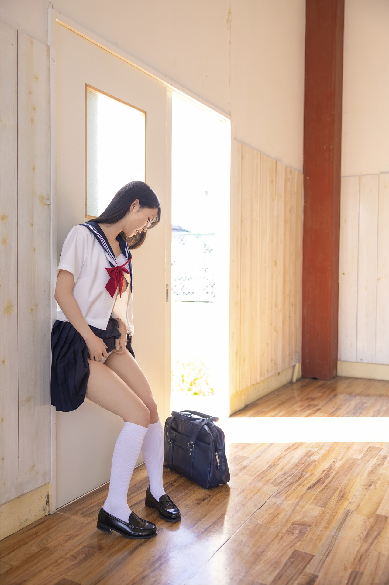 Meguri Minoshima 美ノ嶋めぐり, グラビア写真集 「青春＃アオハル」 Set.01