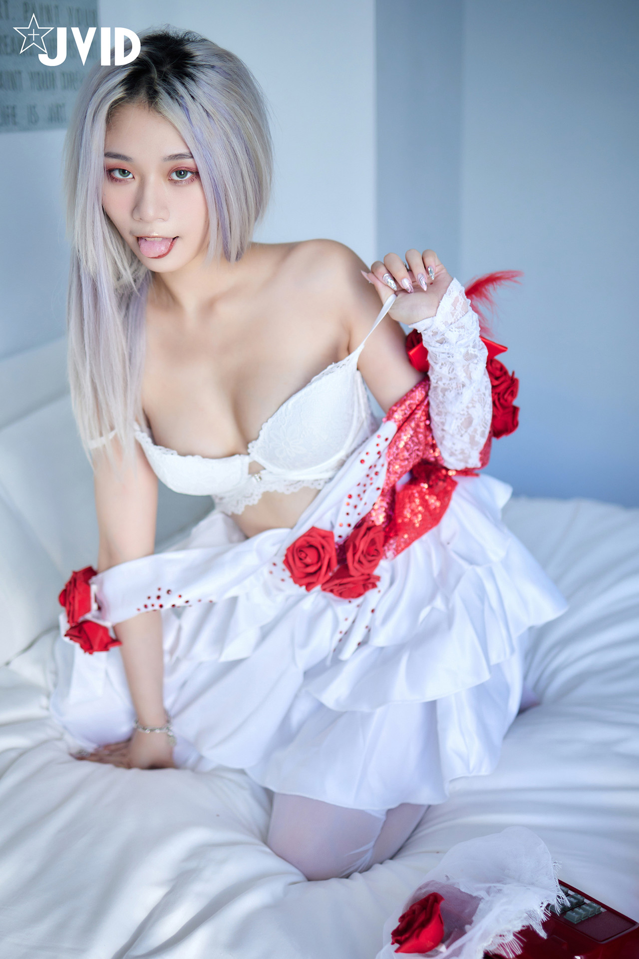 JVID Verna 「萬聖節鬼魅之月」 第五人格調香師Verna性感解密 隱藏版影片 Set.02