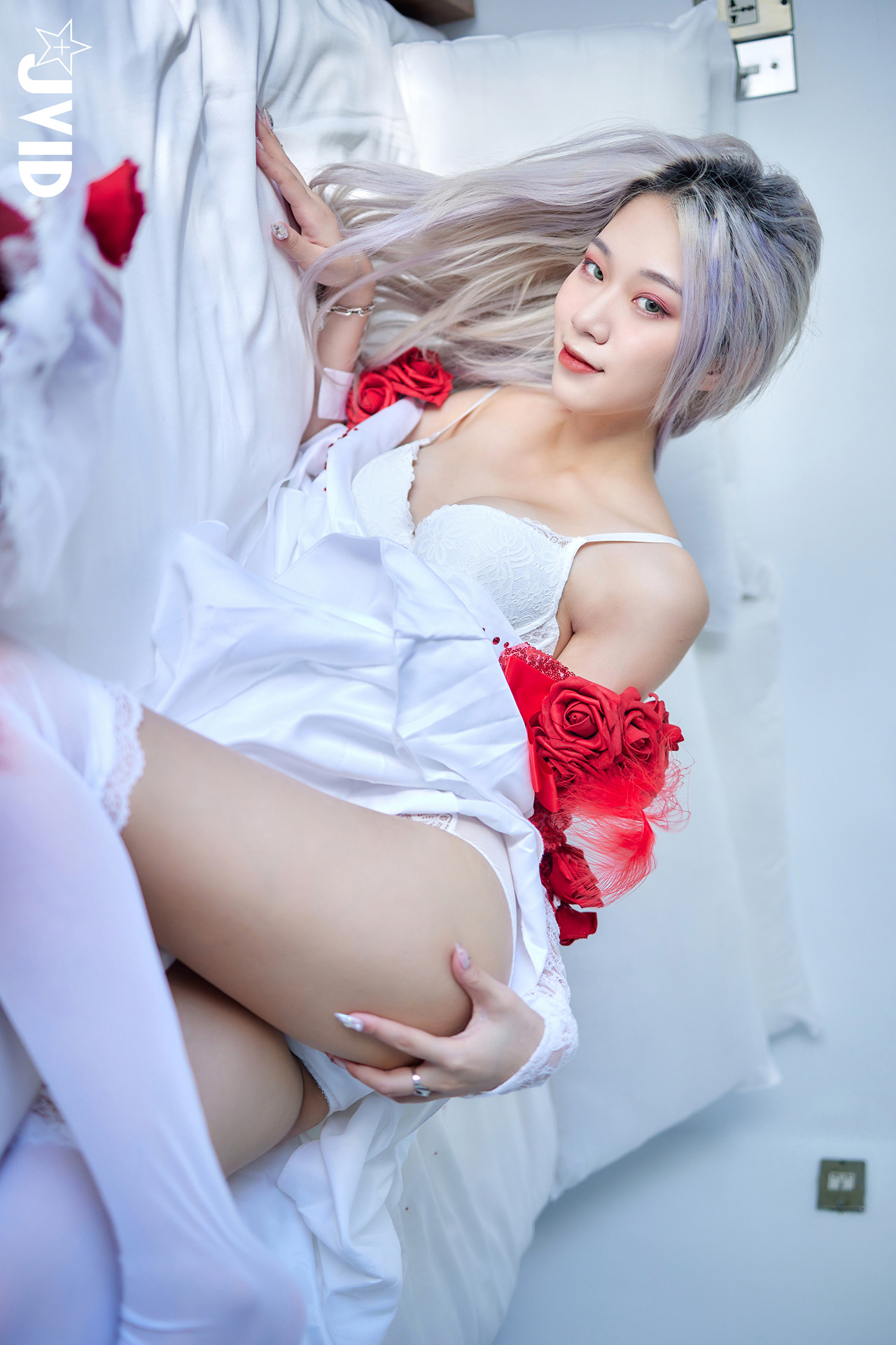 JVID Verna 「萬聖節鬼魅之月」 第五人格調香師Verna性感解密 隱藏版影片 Set.02