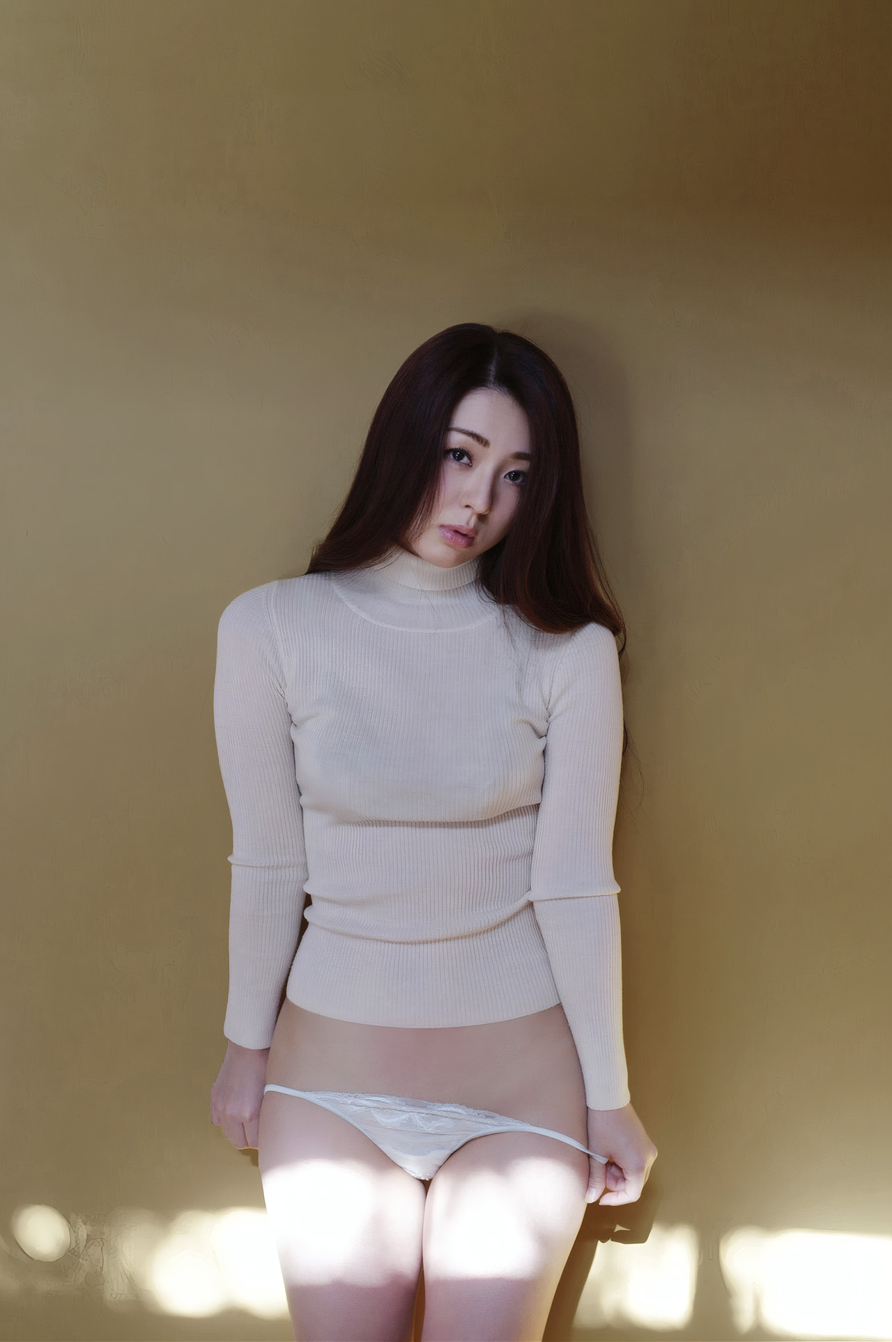 Shoko 祥子, 週刊現代デジタル写真集 謎の美女 「最期の旅」 Set.02