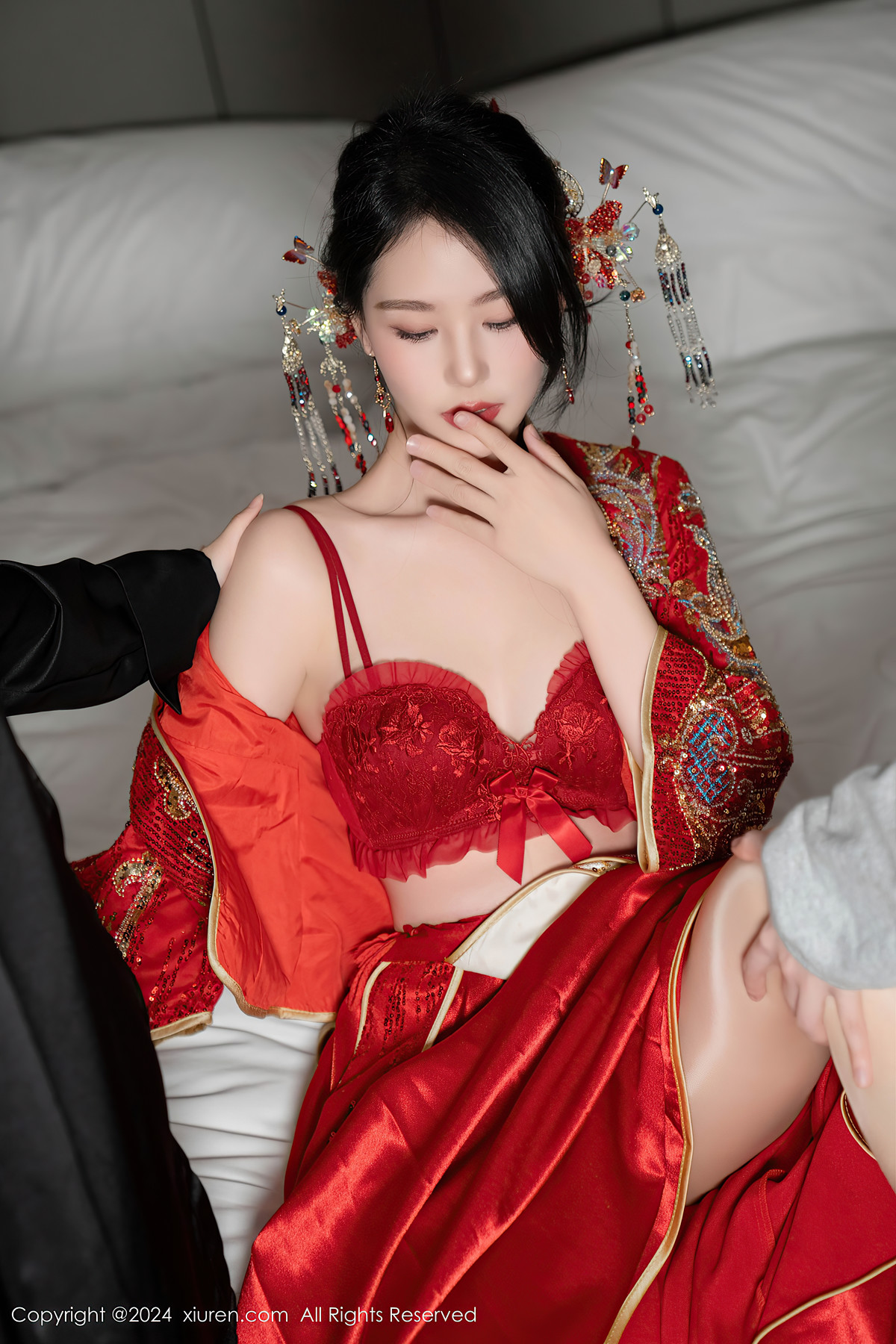 XiuRen秀人网 No.8376 利世LiShi