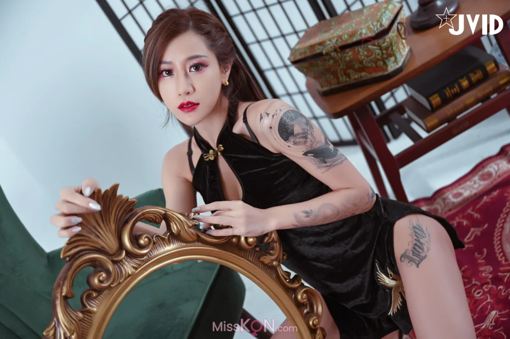 [JVID] Lara 雙囍_ 搭時光機到民國初年邂垢溫柔婉約內斂傳統的雙囍,保守氛圍下卻給了我一段超現代新奇的感官刺激