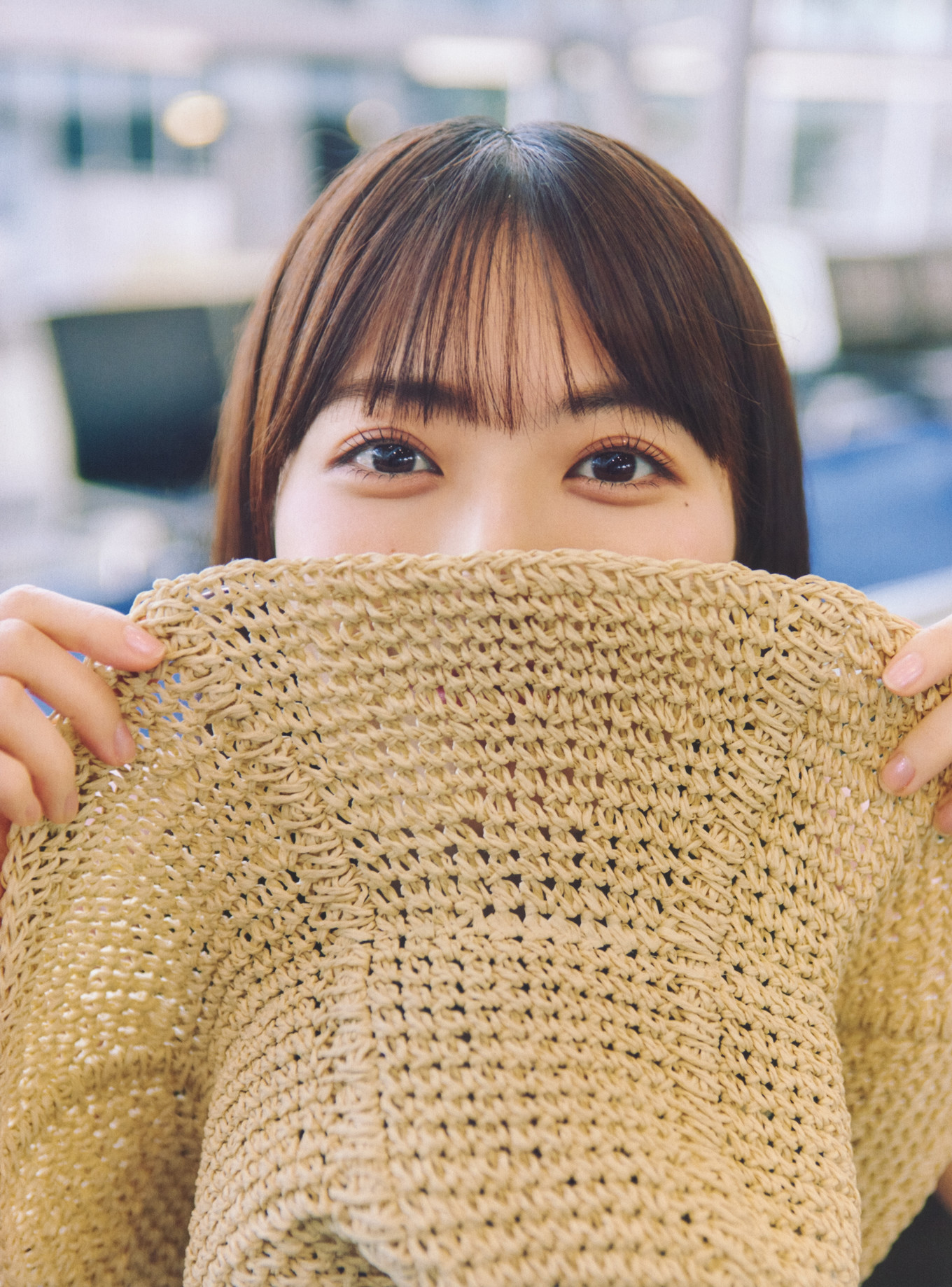 Renka Iwamoto 岩本蓮加, 1st写真集 「いたずらな風」 Set.04