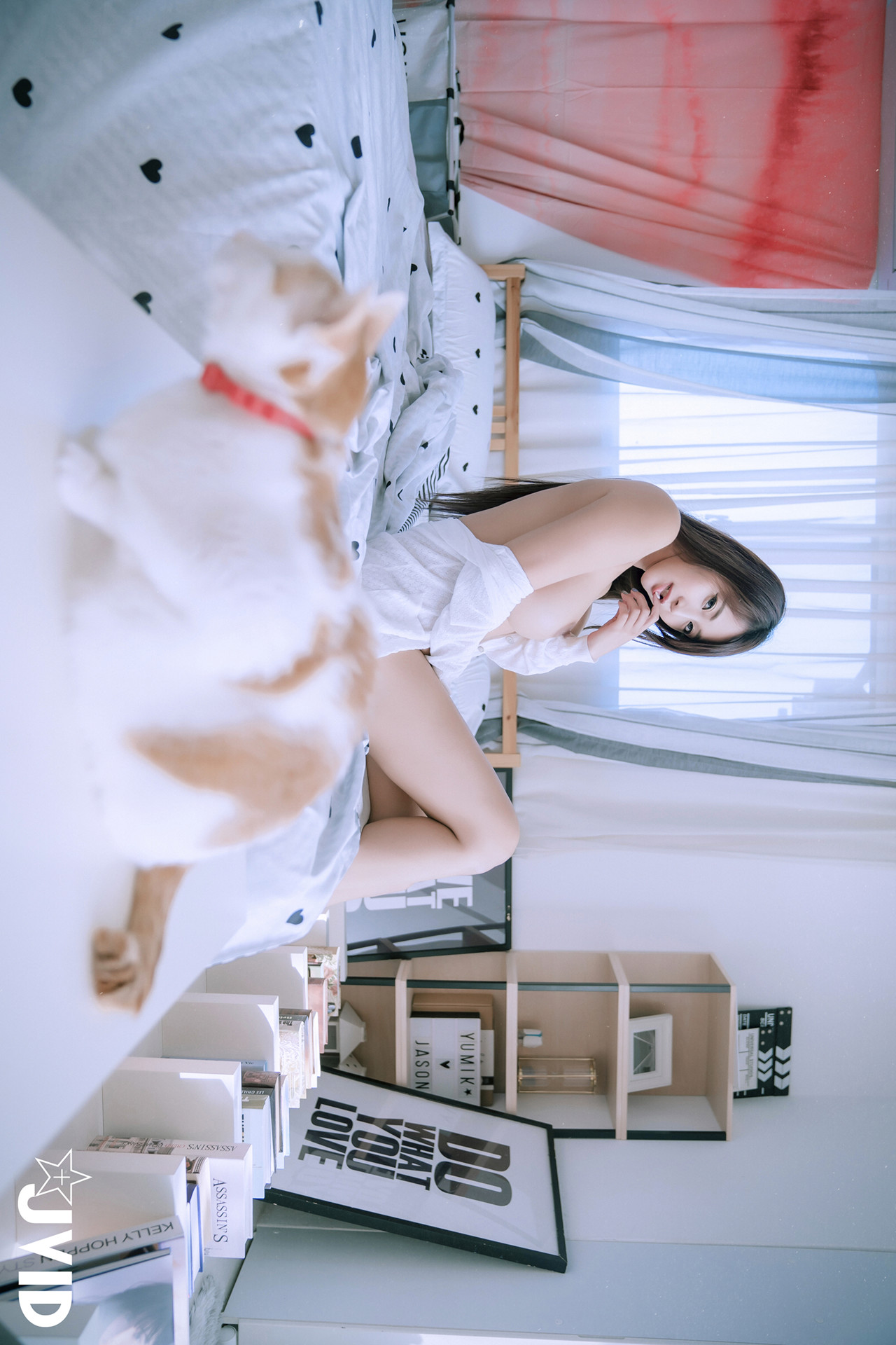 JVID Lele 樂樂 美巨乳樂樂最新力作，性感晨光，等你一起來滾床 Set.01