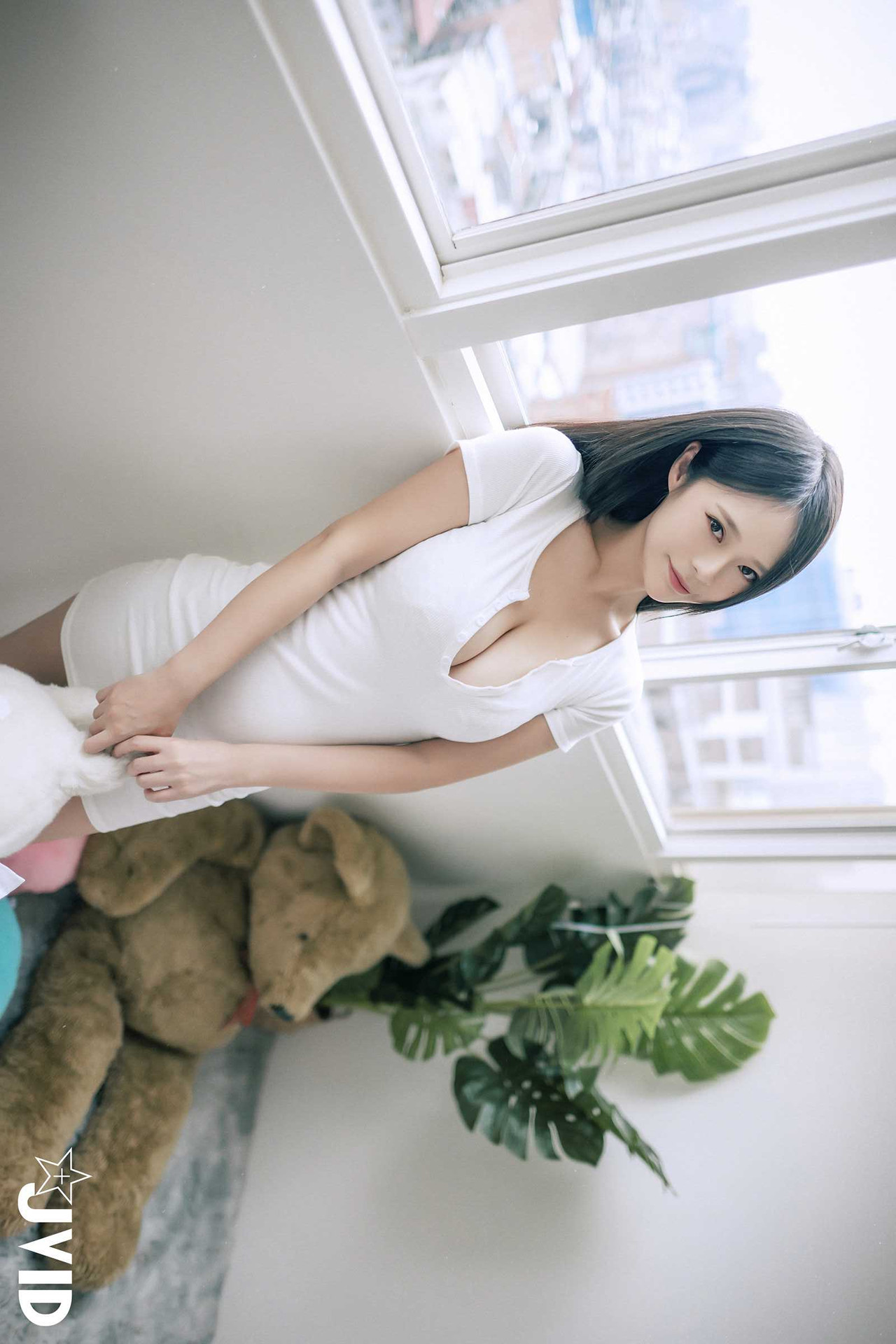 JVID 謝夏天 近60萬粉絲的巨乳網紅直播主脫了🔥🔥🔥首次挑戰性感寫真❤️大秀超美G奶❤️ Set.02