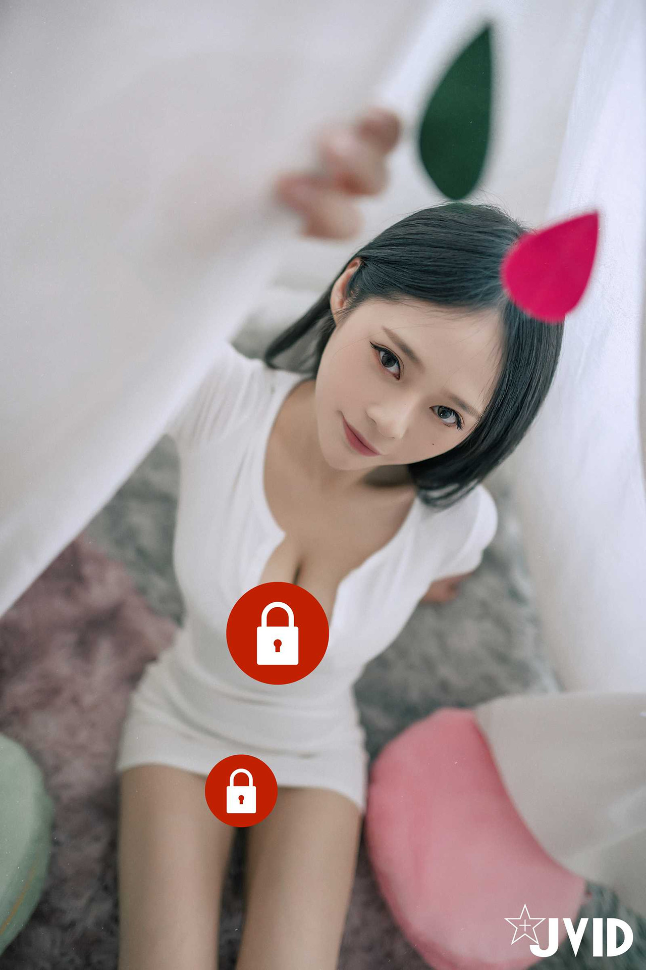 JVID 謝夏天 近60萬粉絲的巨乳網紅直播主脫了🔥🔥🔥首次挑戰性感寫真❤️大秀超美G奶❤️ Set.02