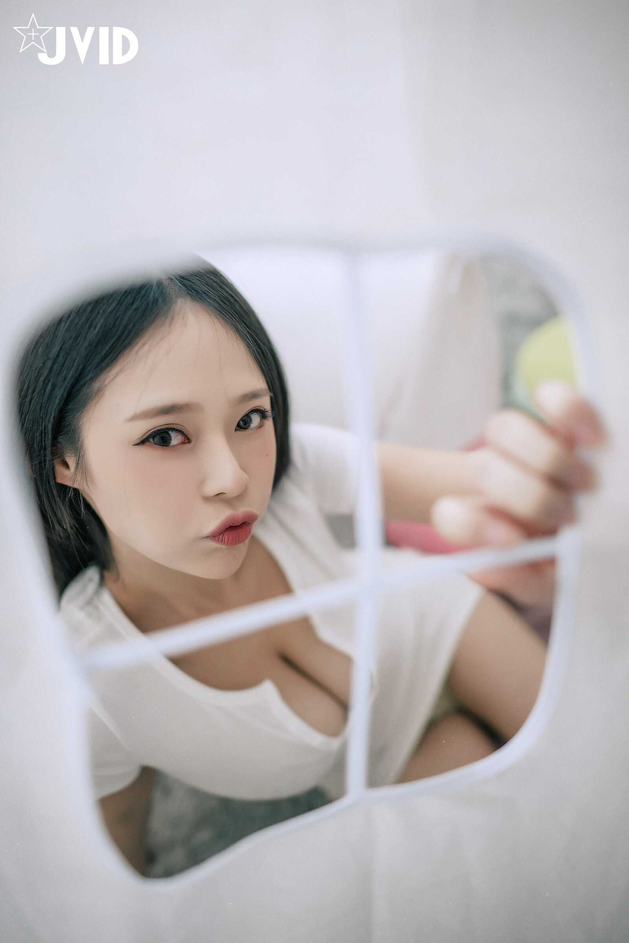 JVID 謝夏天 近60萬粉絲的巨乳網紅直播主脫了🔥🔥🔥首次挑戰性感寫真❤️大秀超美G奶❤️ Set.02