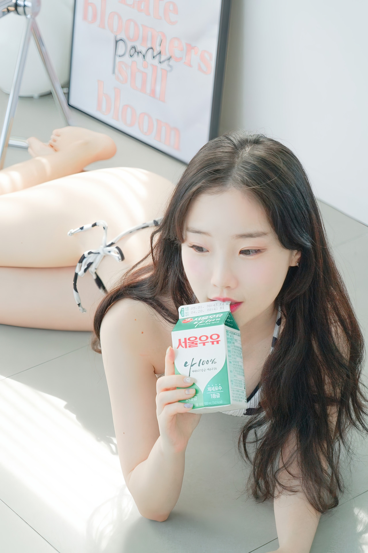 Pureding 퓨딩, Web Photobook Vol.07