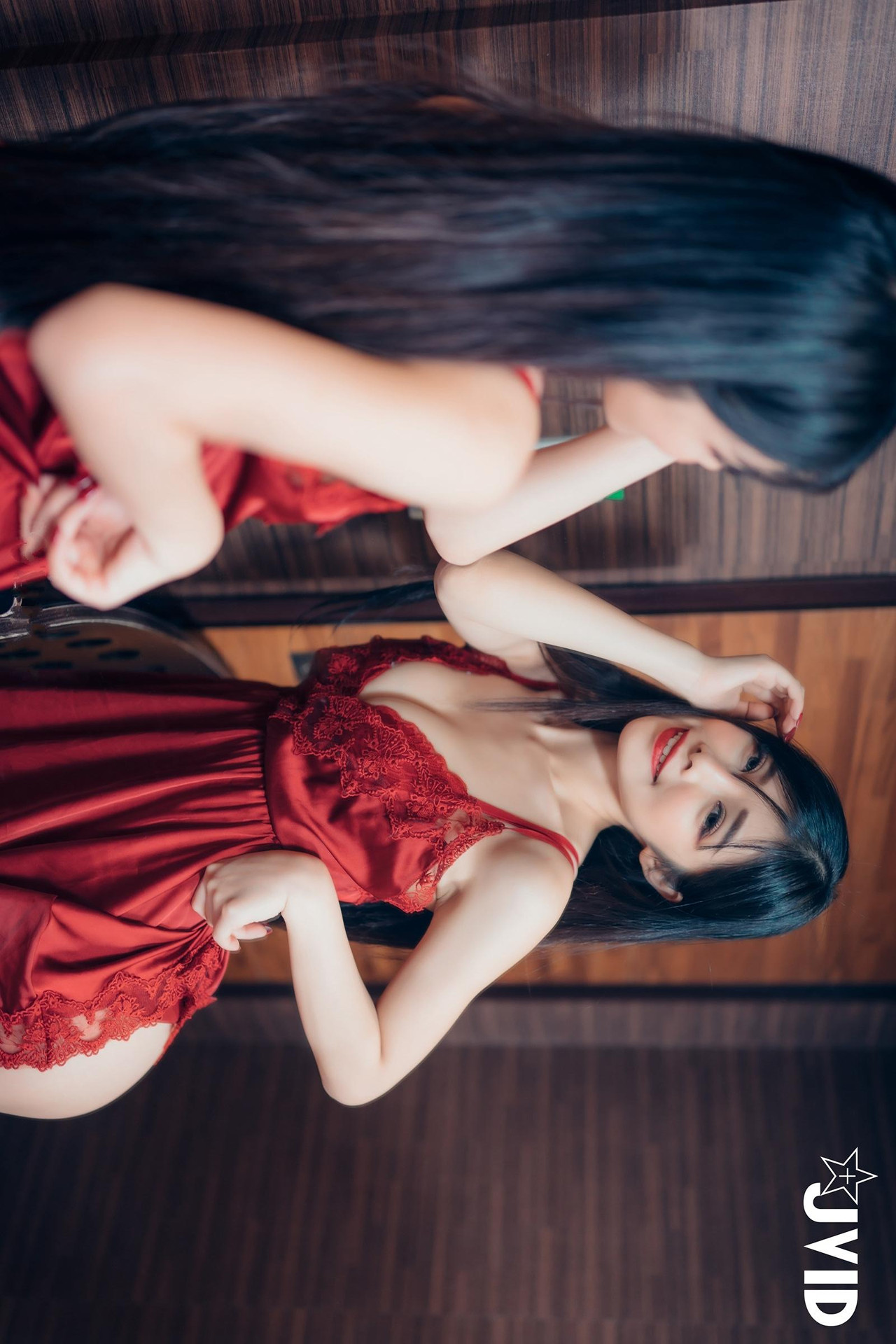 JVID Linda 青春的最后一本写真-琳达女神的红色诱惑 Set.01