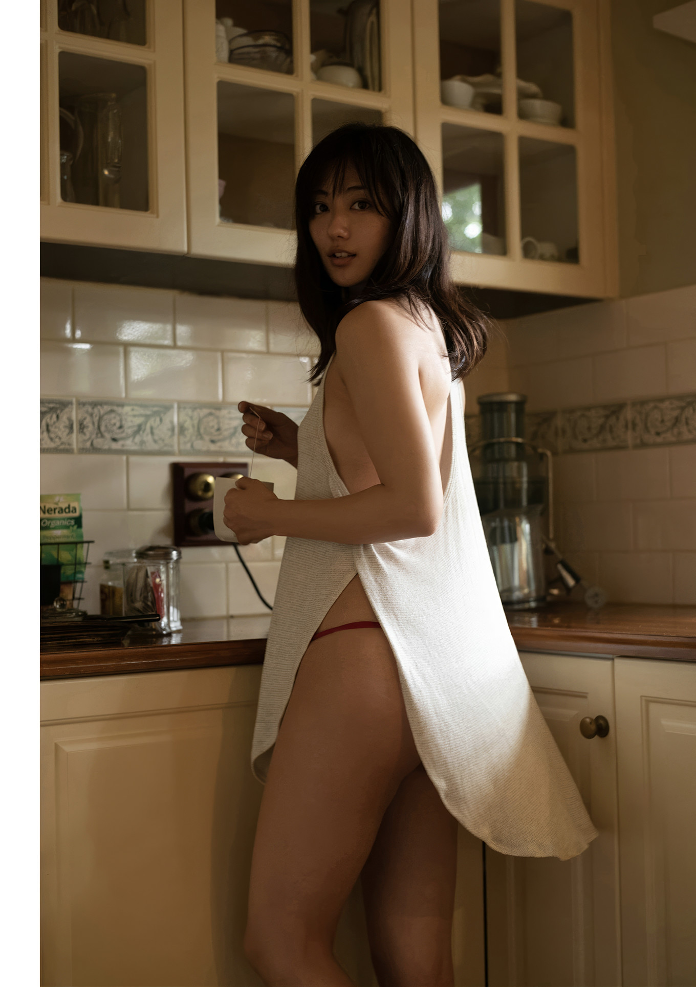 Kazusa Okuyama 奥山かずさ, 1st写真集 「かずさ」 Set.01