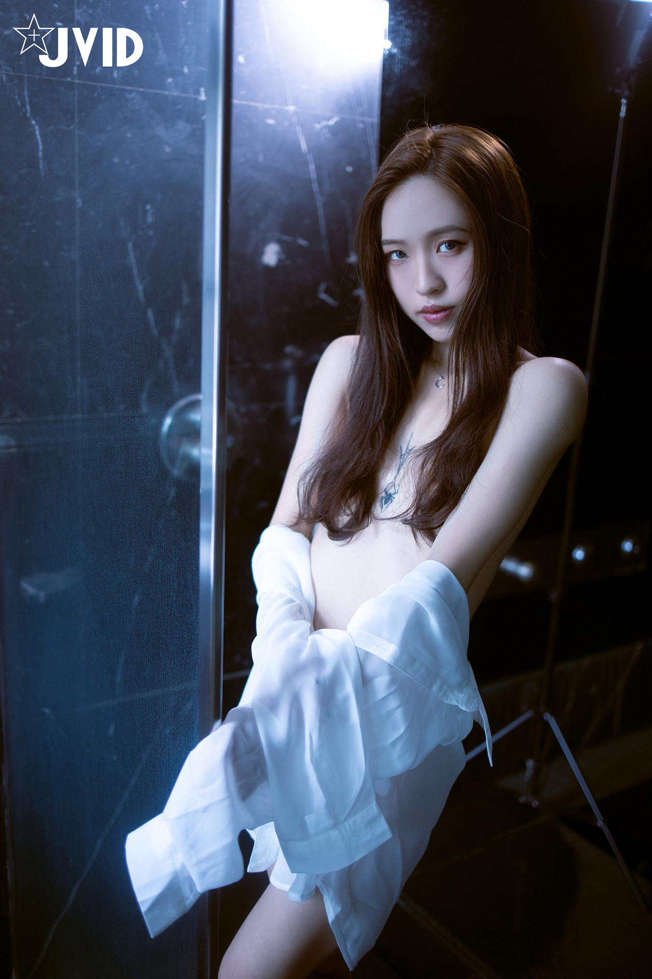 JVID 淇淇selina – 穀雨白露花茶 淇淇美少女四點全露 Set.02