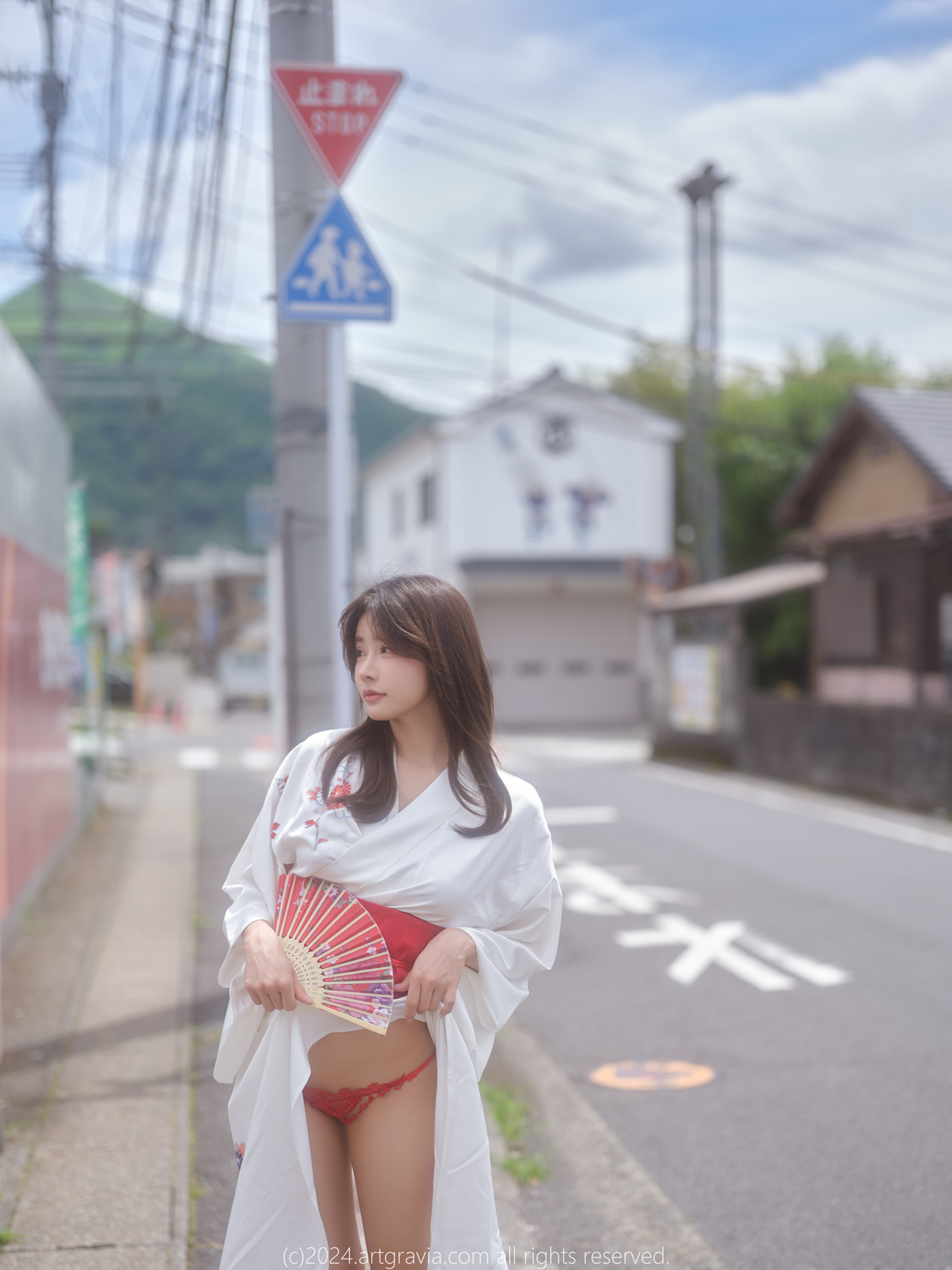 YeonYu 연유, ArtGravia Vol.708 Photobook Set.01