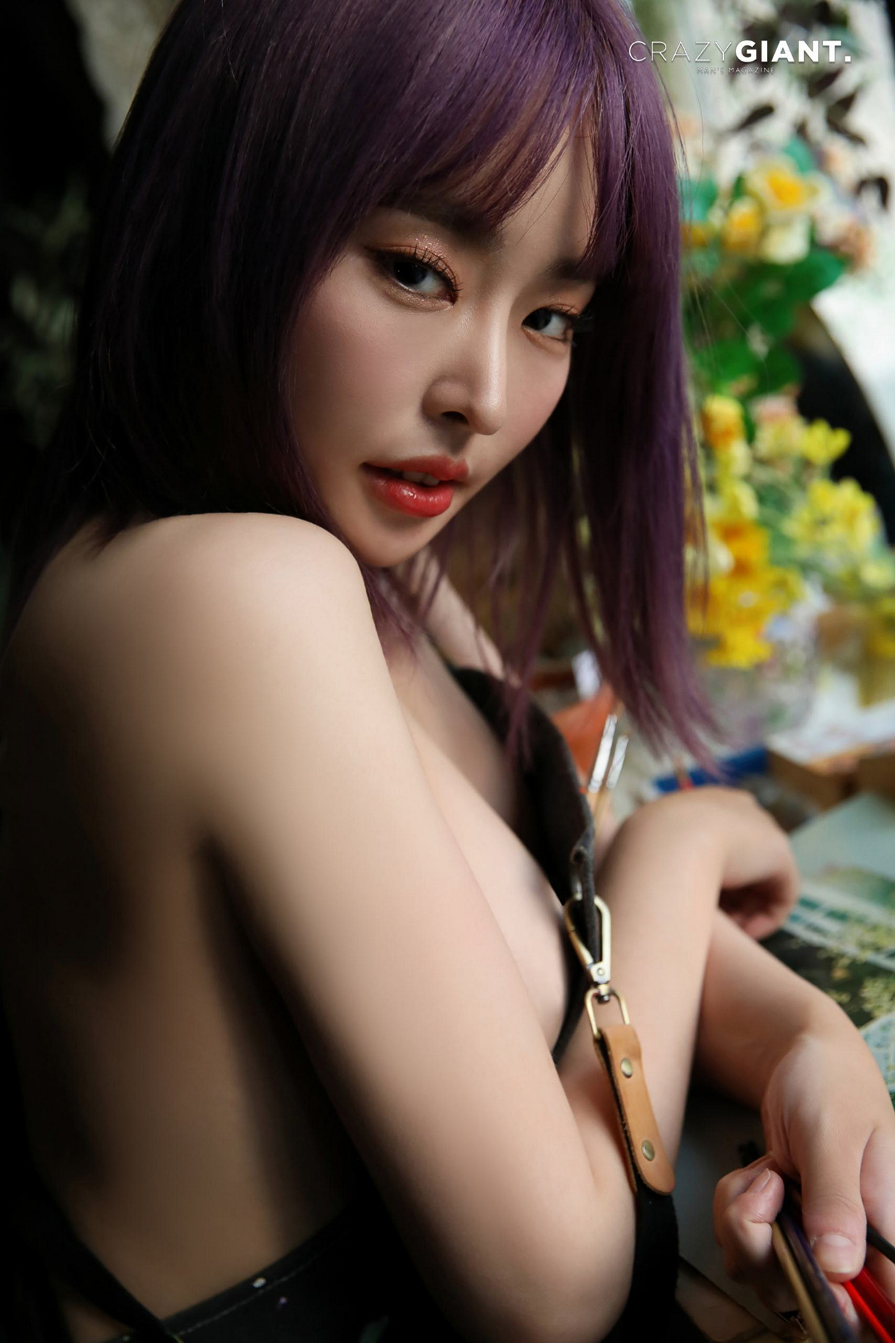 Hanere 하네레, CRAZYGIANT Sexy Photobook Set.02
