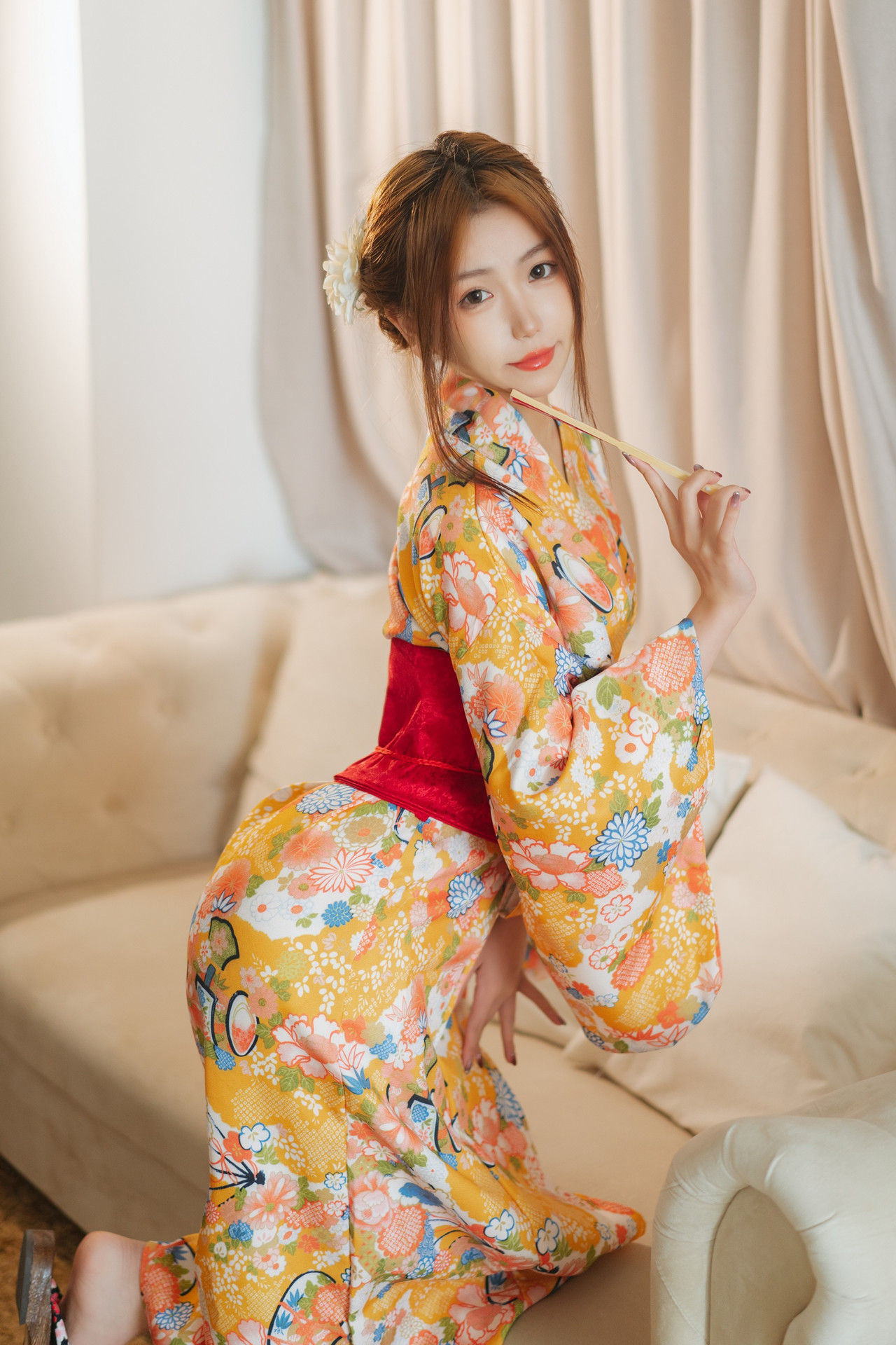 Yibeibuchi 一北亦北, 写真集 Kimono Swimsuit 和服泳装