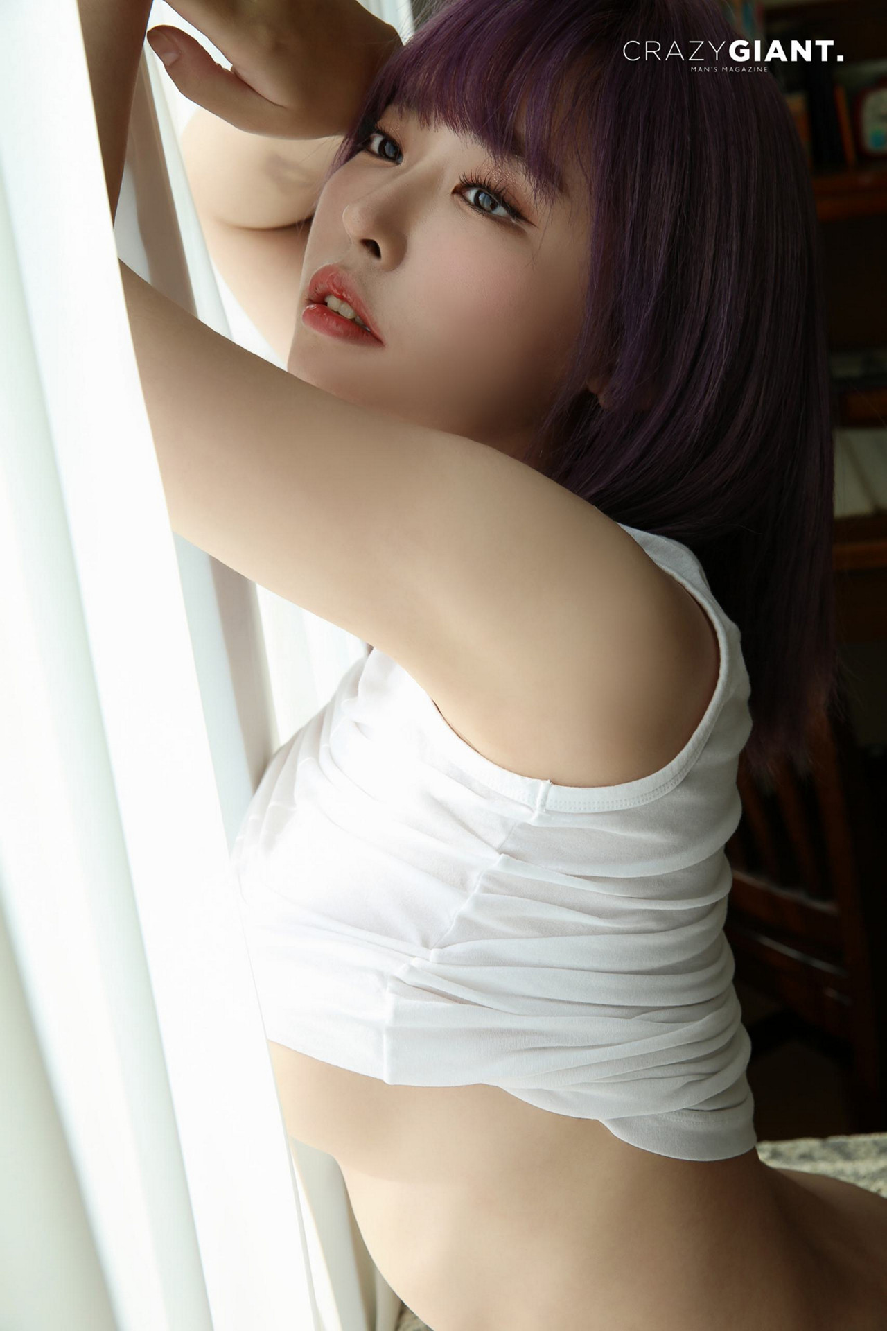 Hanere 하네레, CRAZYGIANT Sexy Photobook Set.01