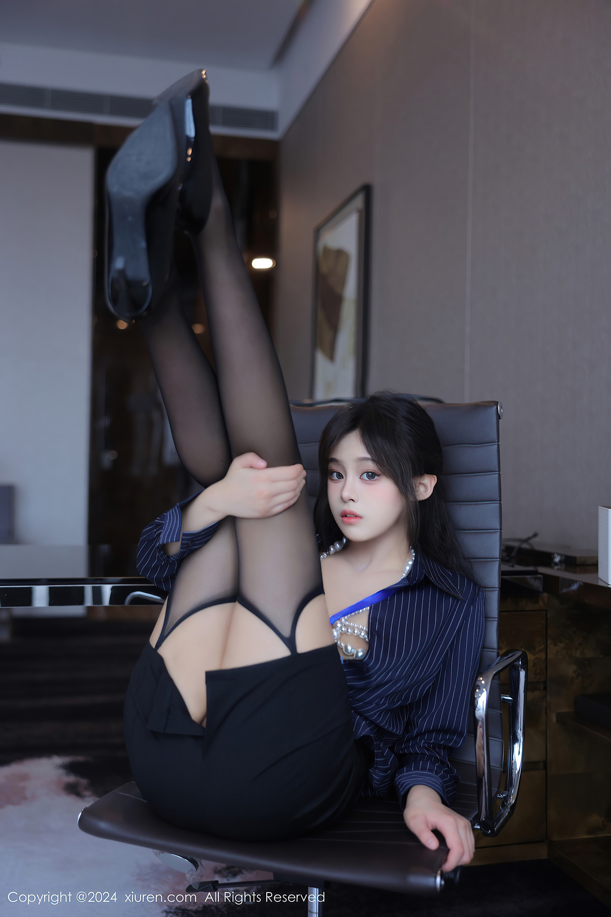 XiuRen秀人网 No.8373 王心悦WangXinyue