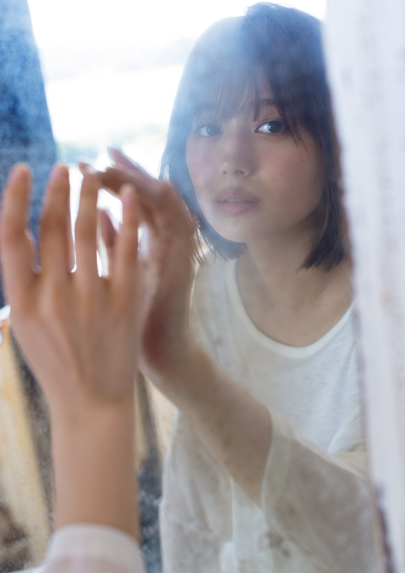 Ruka Kitano 北野瑠華, 1st写真集 「触れて、みる？」 Set.01