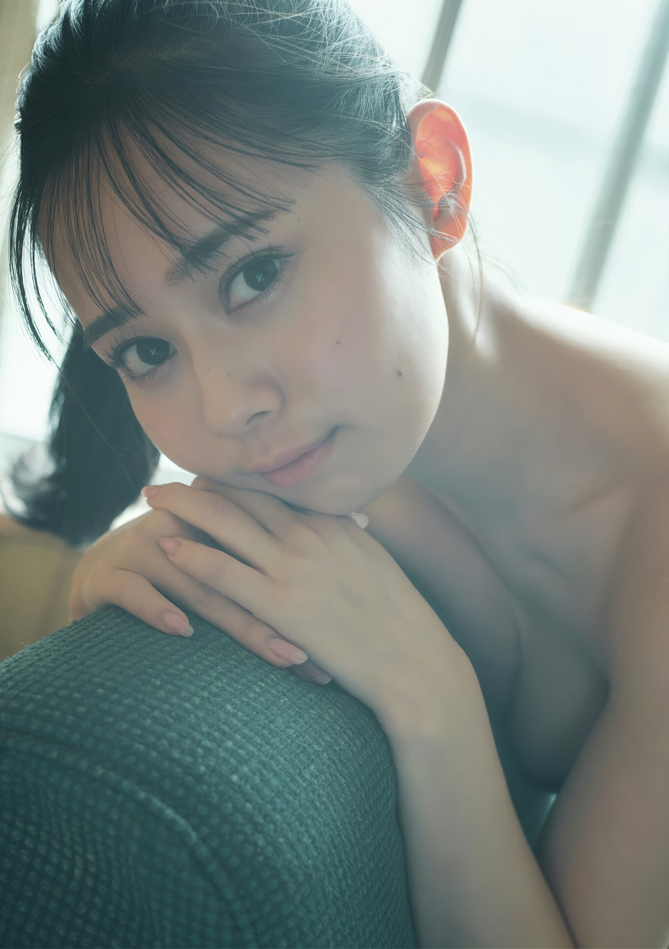 Saeko Kondo 近藤沙瑛子, BRODYデジタル写真集 『わがままな視線』 Set.01