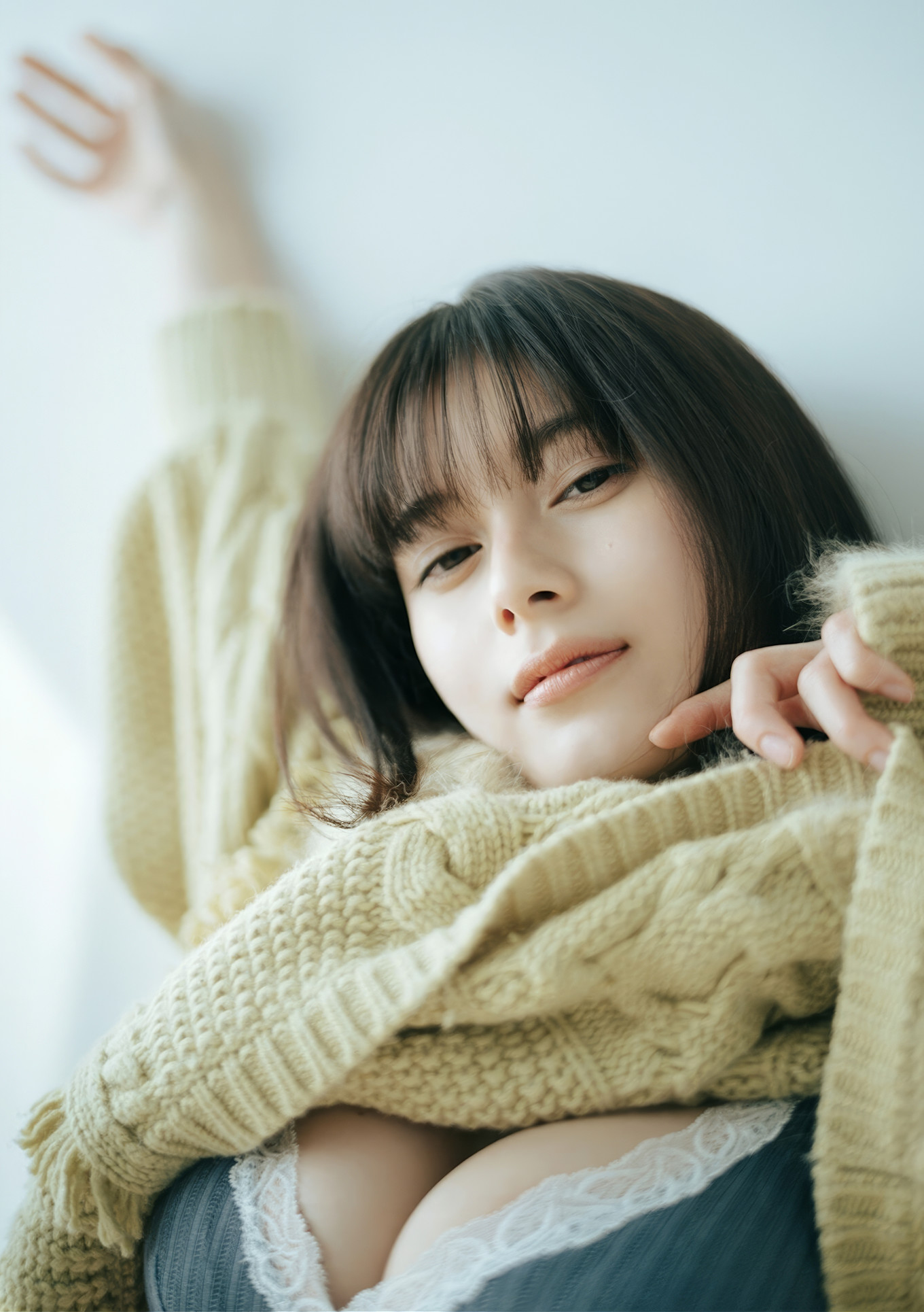 Sakurako Okubo 大久保桜子, BRODYデジタル写真集 「BE SHINE」