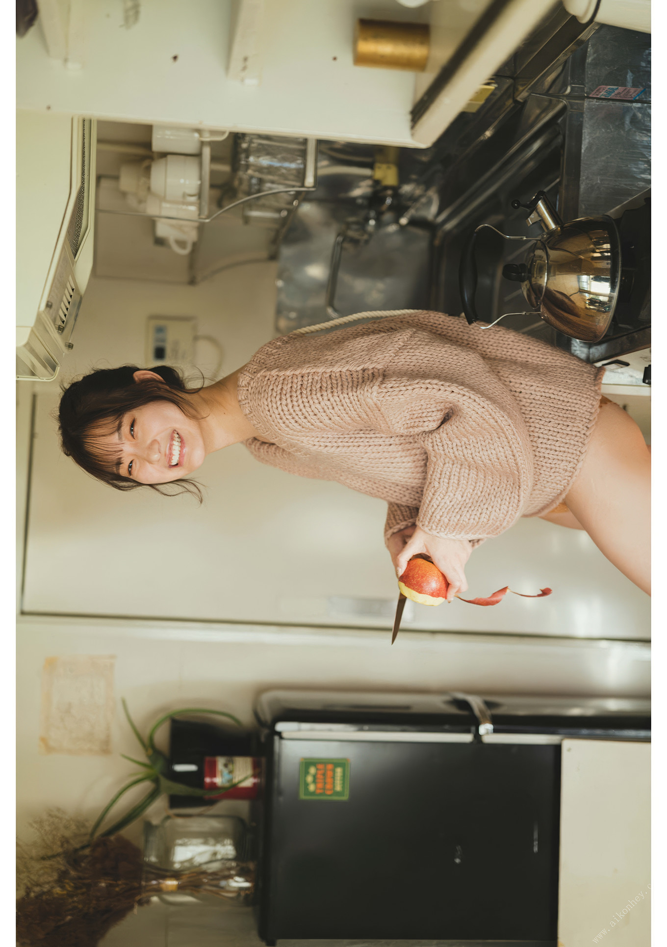Akari Mitani 美谷朱里, ヌード写真集 [とられち] Set.02