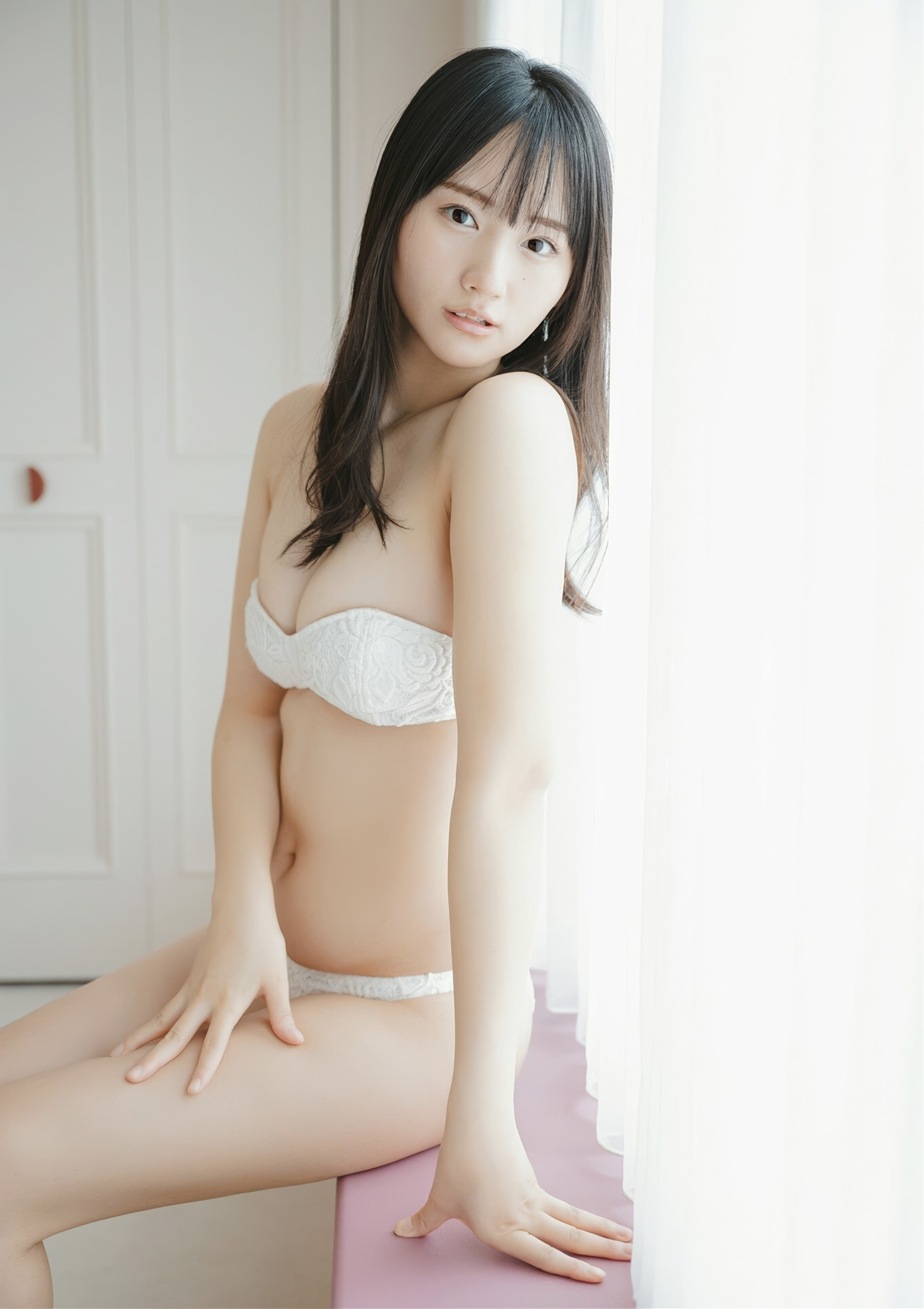 So-Yon そよん, BRODYデジタル写真集 『黄金のフェチズム』 Set.03