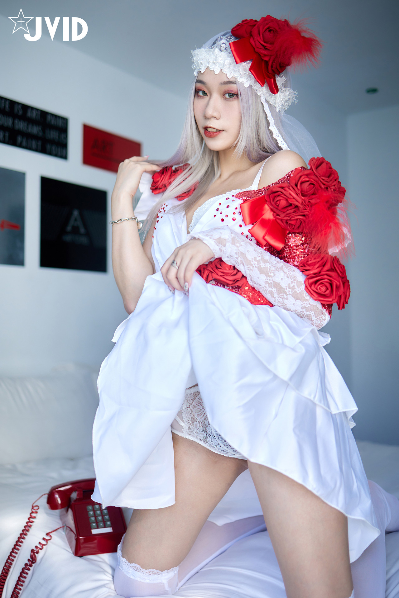 JVID Verna 「萬聖節鬼魅之月」 第五人格調香師Verna性感解密 隱藏版影片 Set.01