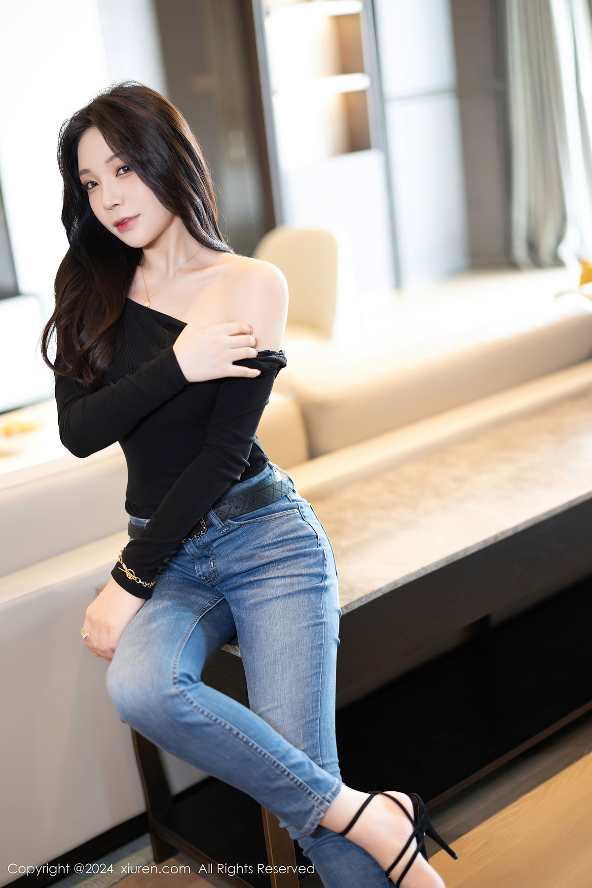 XiuRen秀人网 No.8385 徐莉芝Booty