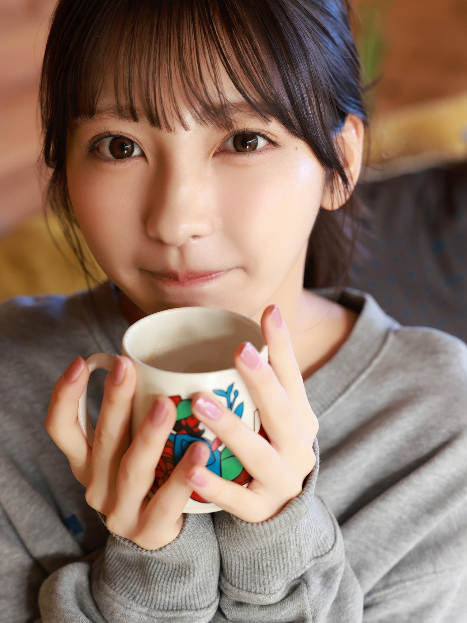 Toumi 十味, 写真集 サンプル版 旬撮ガール ちらつくピンクランジェリー