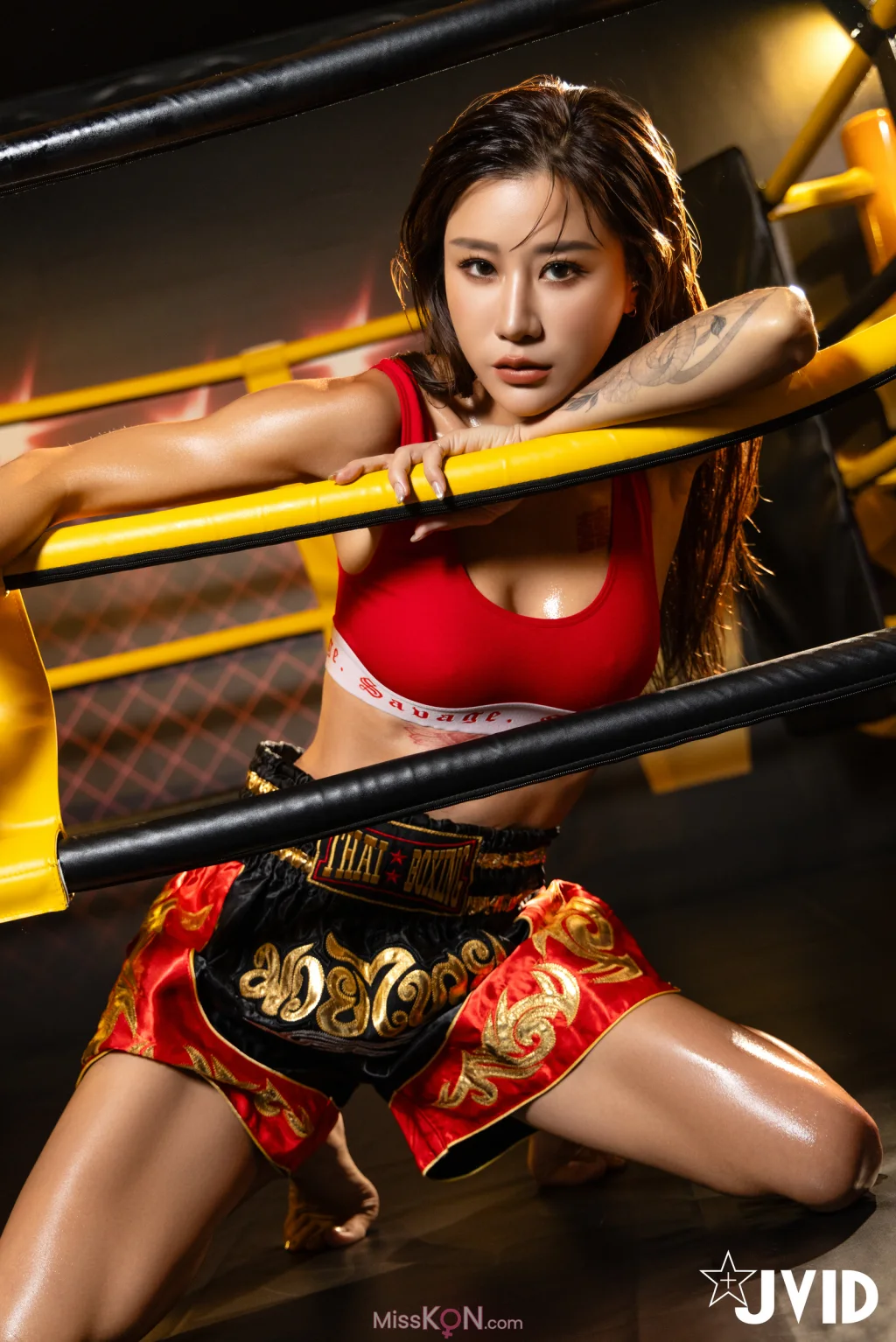 [JVID] Lara 雙囍_ 全裸搏擊擂台 The Empress’s Struggle in the Naked Fight Zone