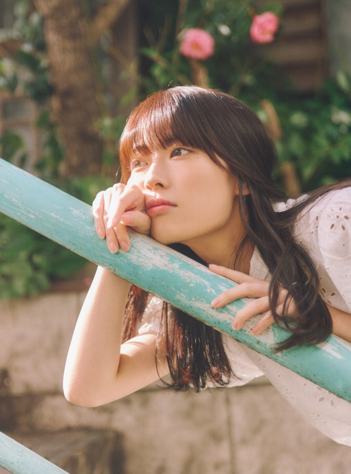 Renka Iwamoto 岩本蓮加, 1st写真集 「いたずらな風」 Set.03