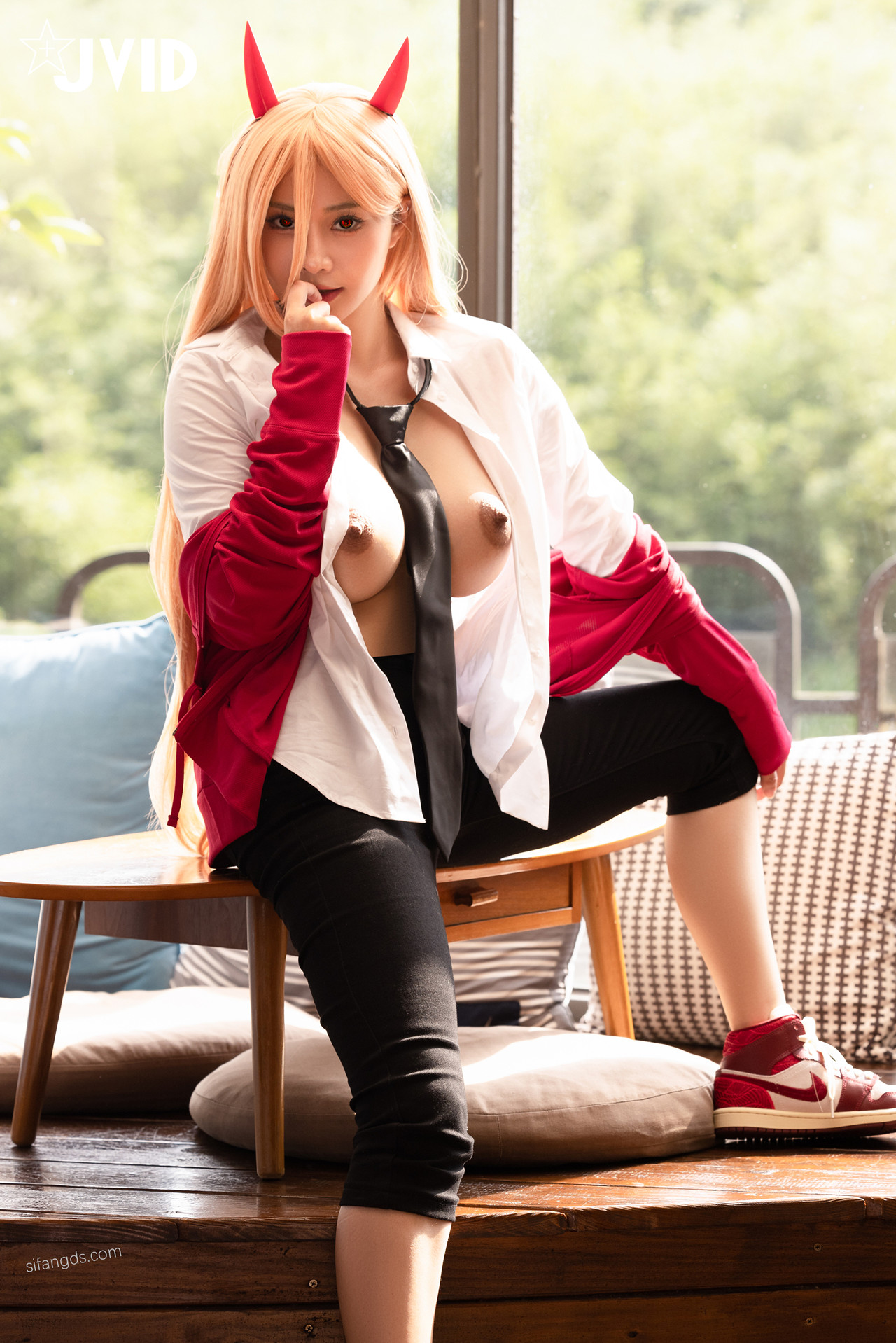 JVID Lele 樂樂 鏈鋸人惡魔帕瓦狂氣豪乳完整版這奶子真是大刺激 Set.01