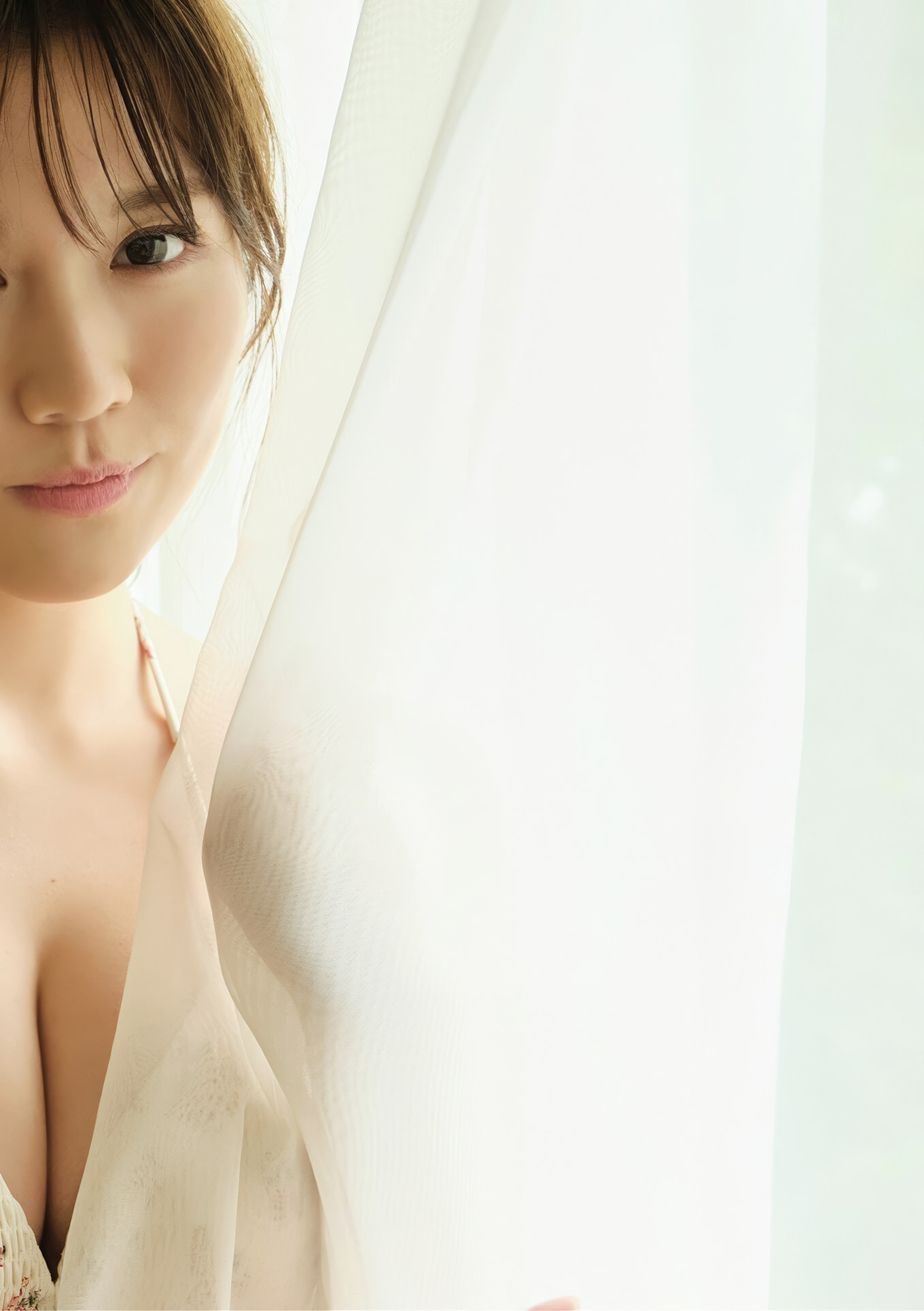 Yuka Kohinata 小日向ゆか, デジタル写真集 「Stay With Me」 Vol.01