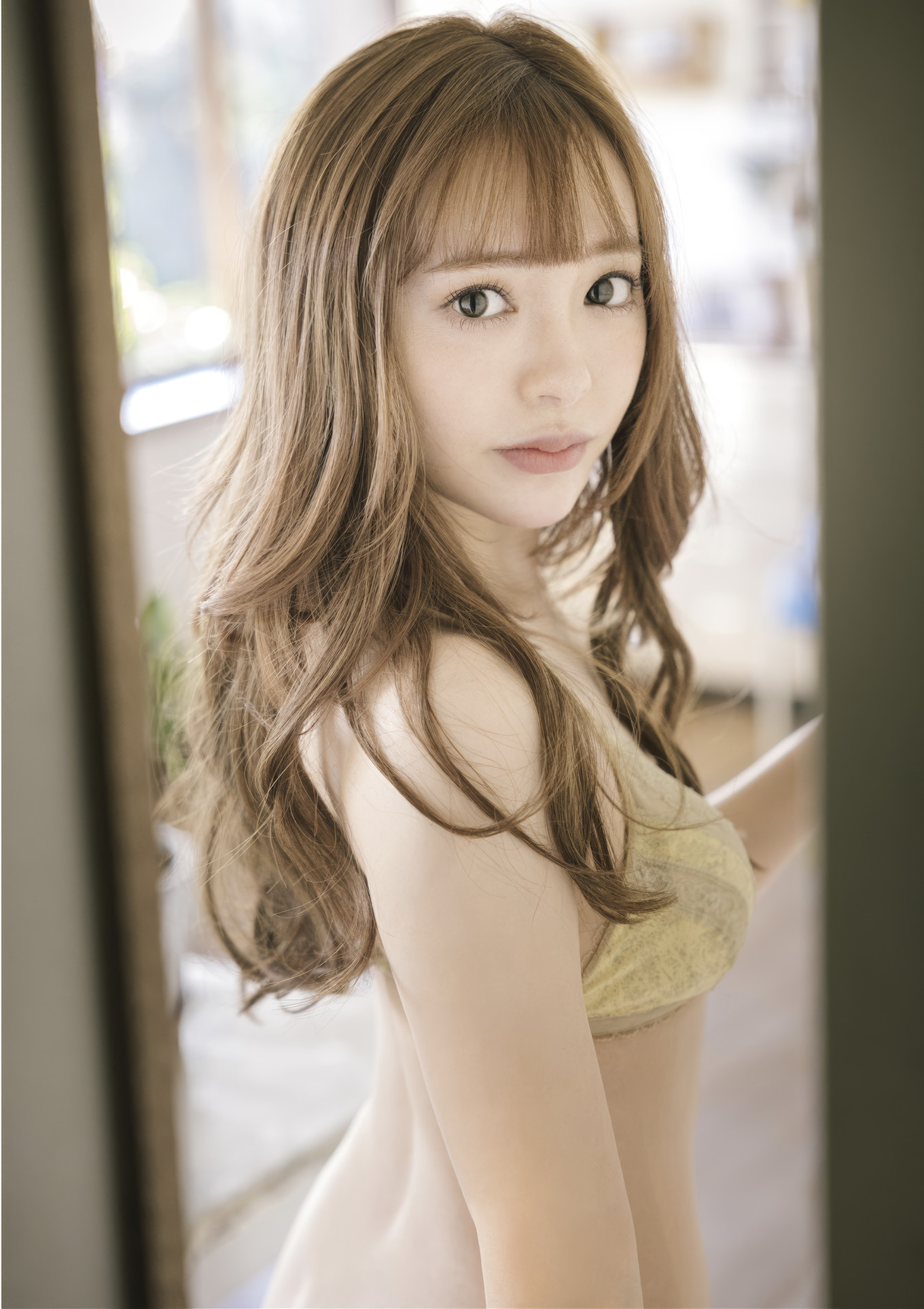 Yuna Ogura 小倉由菜, 週刊実話デジタル写真集 「めっかわ」 Set.02